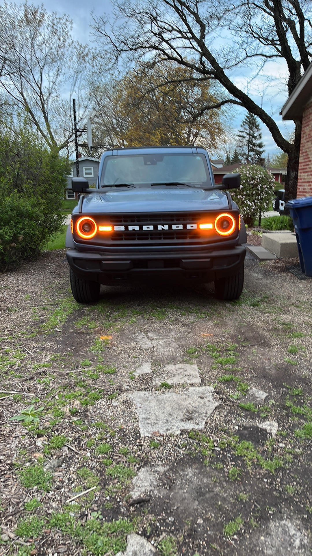 Ford Bronco Oracle LED headlights installed. Driver side brighter than other side 36D84219-E178-4230-86B3-AD77FD78EC1F