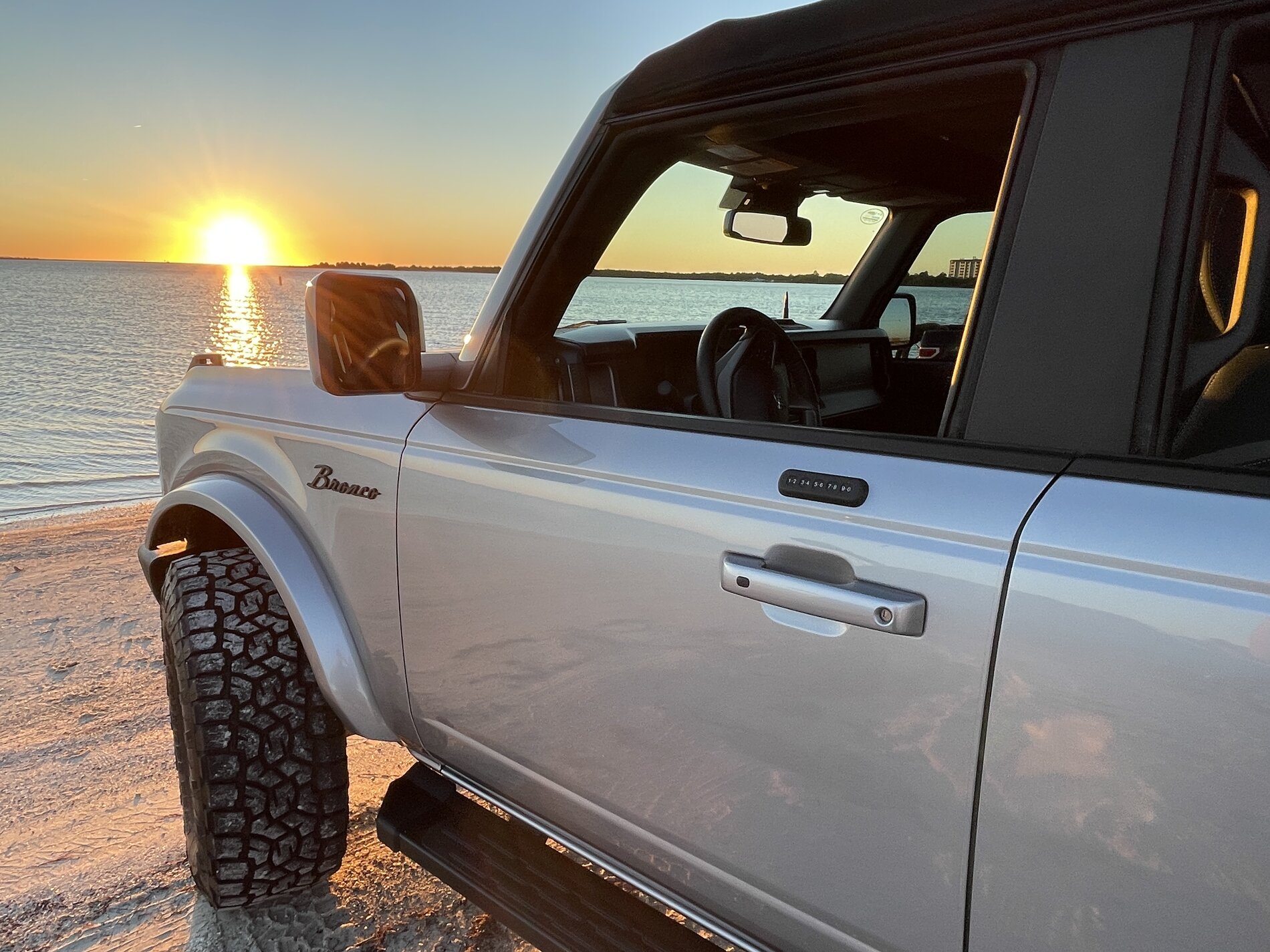 Ford Bronco Show us your installed wheel / tire upgrades here! (Pics) 20220620_233545