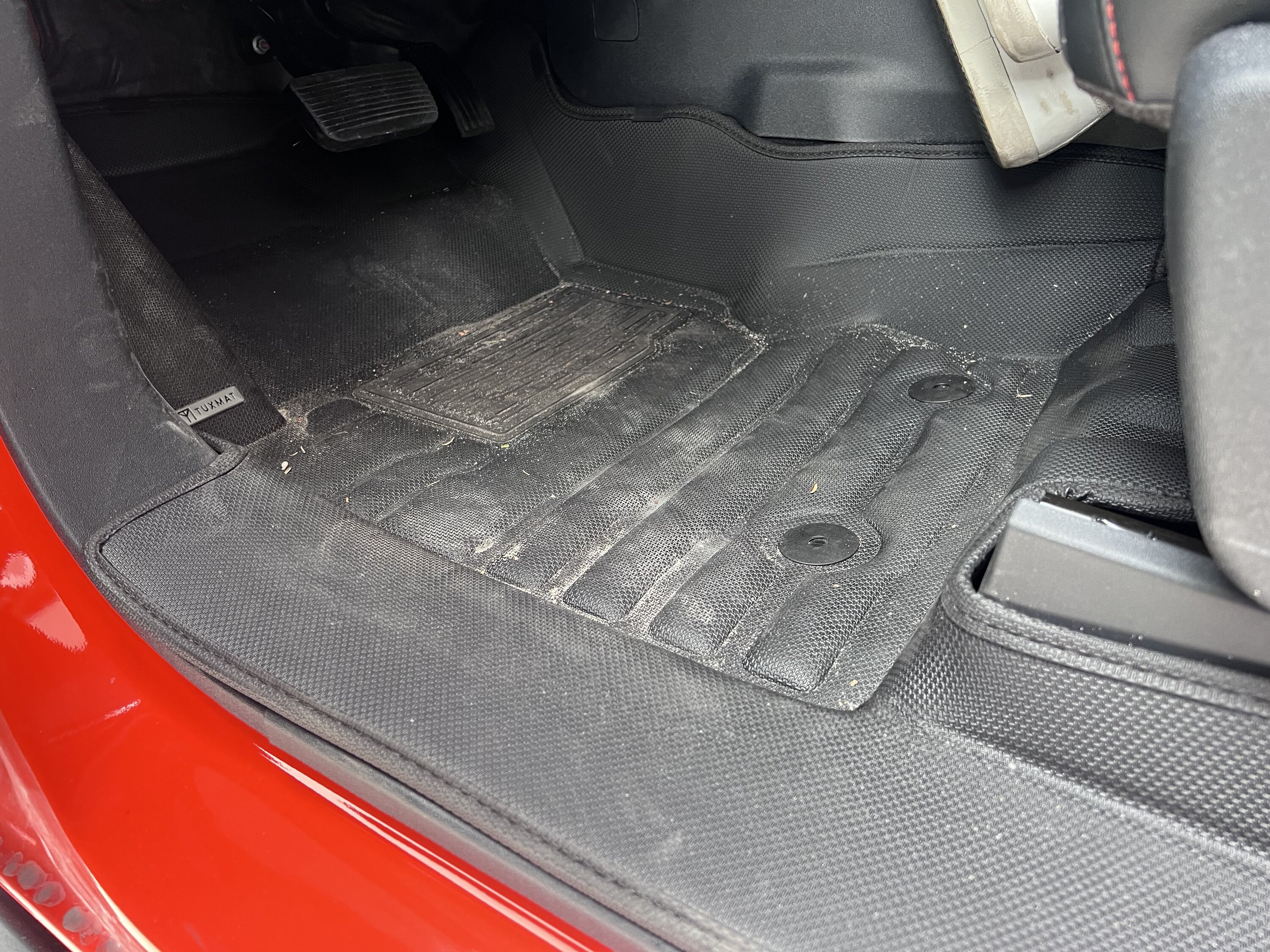 Ford Bronco TuxMat Floor Mats installed on my Bronco Raptor - These things are legit! 44084129-C168-4A89-819B-9729BD0387ED