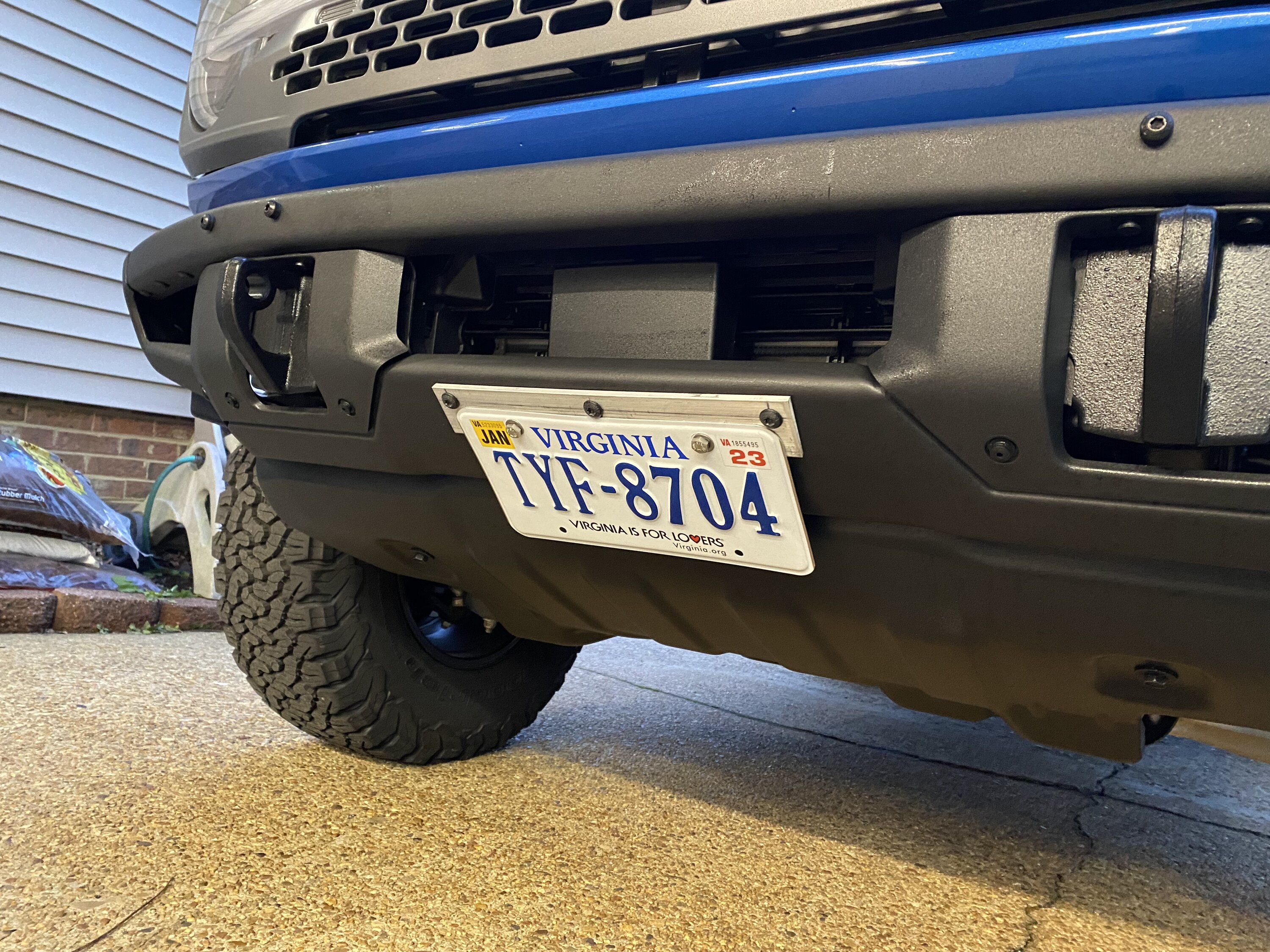 Ford Bronco Mod bumper front license plate mount - what’s everyone using? 5169ADA4-923A-4250-94A1-429CDF916786