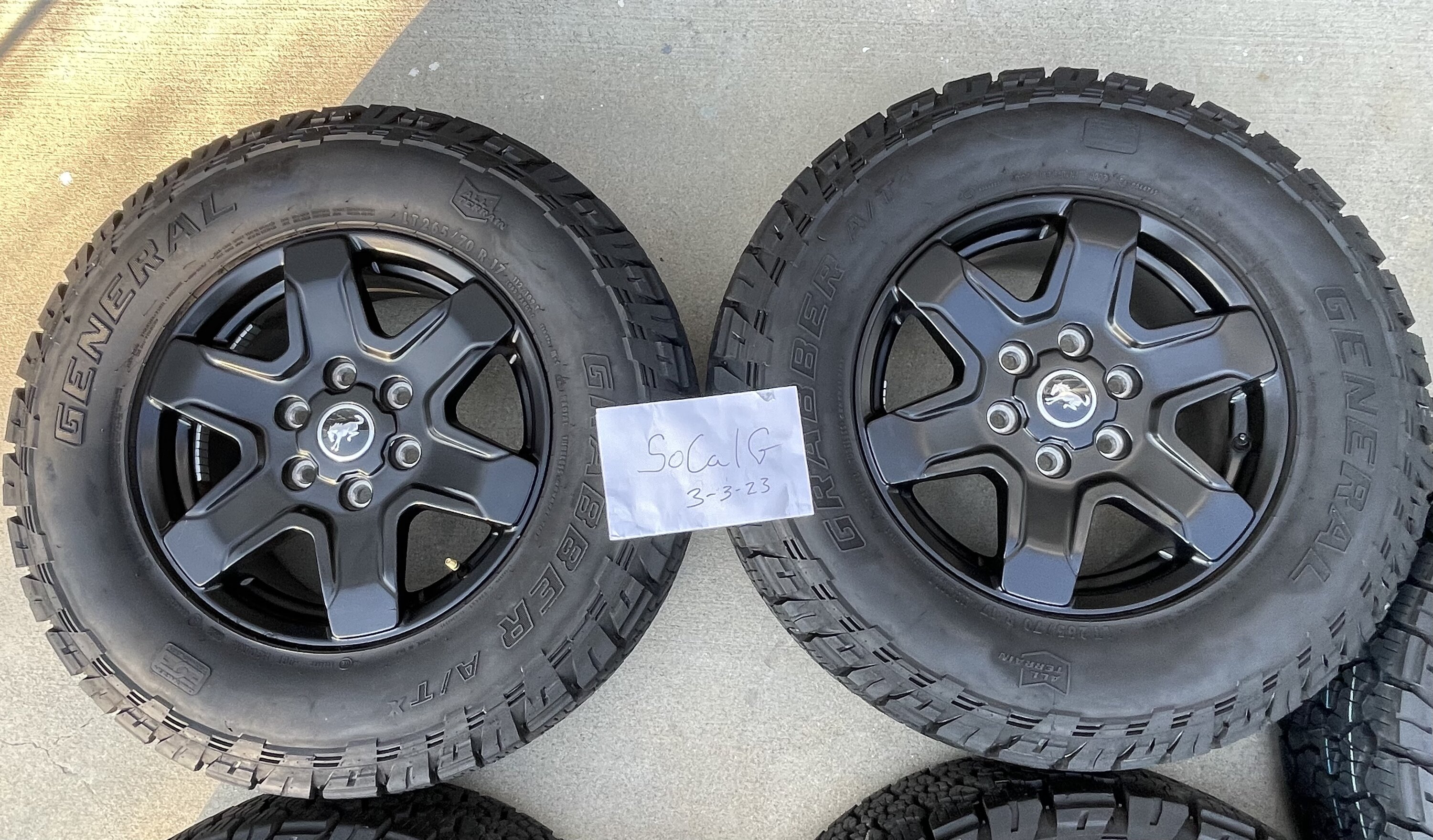 Ford Bronco WTS - Black Diamond Rims, General Grabber 32" Tires & TPMS sensors- $600 - So CAL 5AD25D7A-E2C0-42A3-9388-29914C922A67