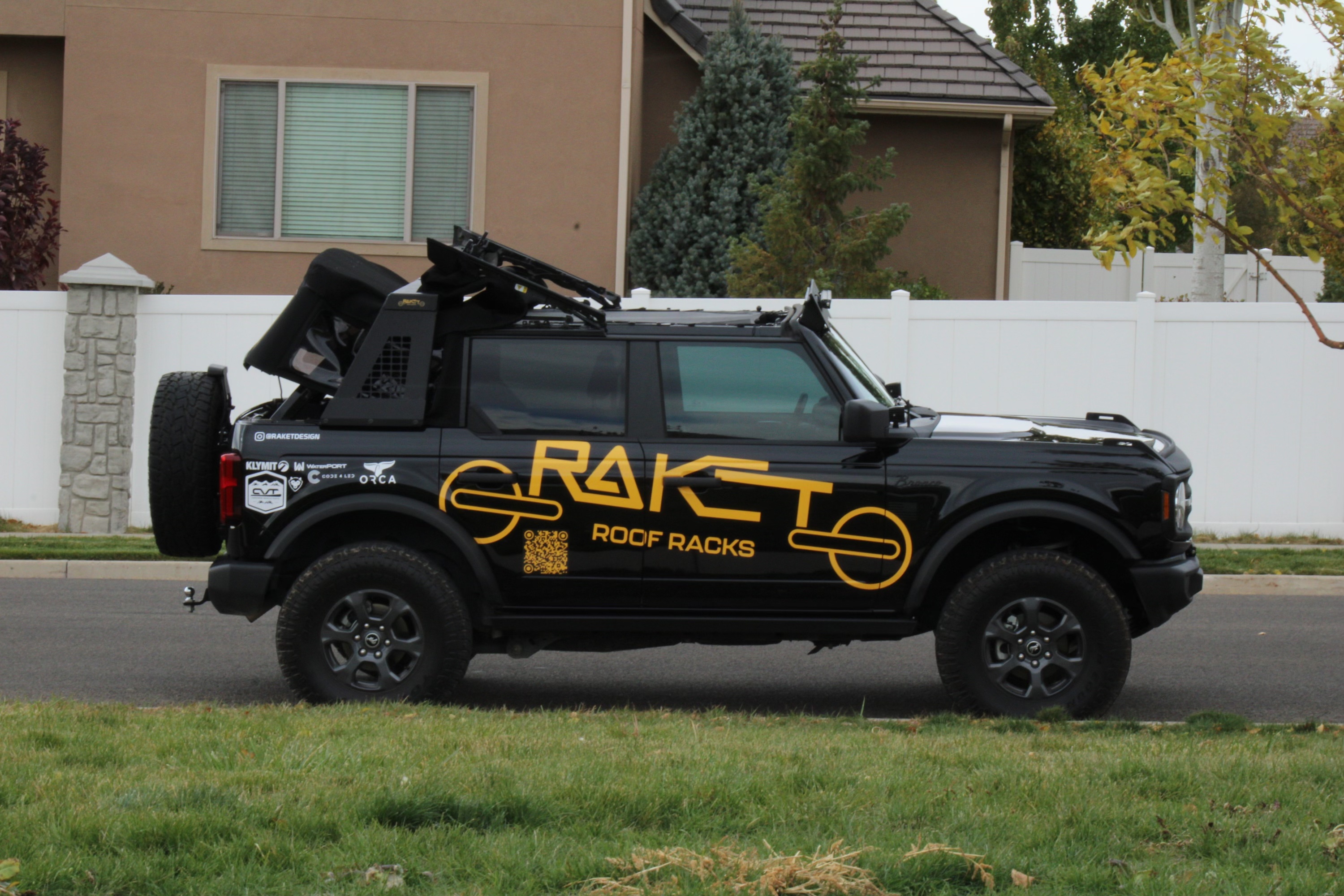 Ford Bronco IN PRODUCTION: Meet the new RAKET roof rack 5B1A0D95-C3B2-41B5-BE60-D930A816625E