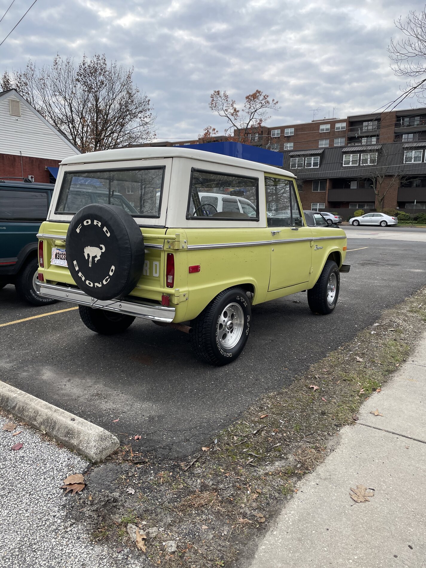 Ford Bronco Saw a yellow with White Modular Top at local gas station this morning! 5C08586C-45A5-4784-B946-51DCBEE8D350