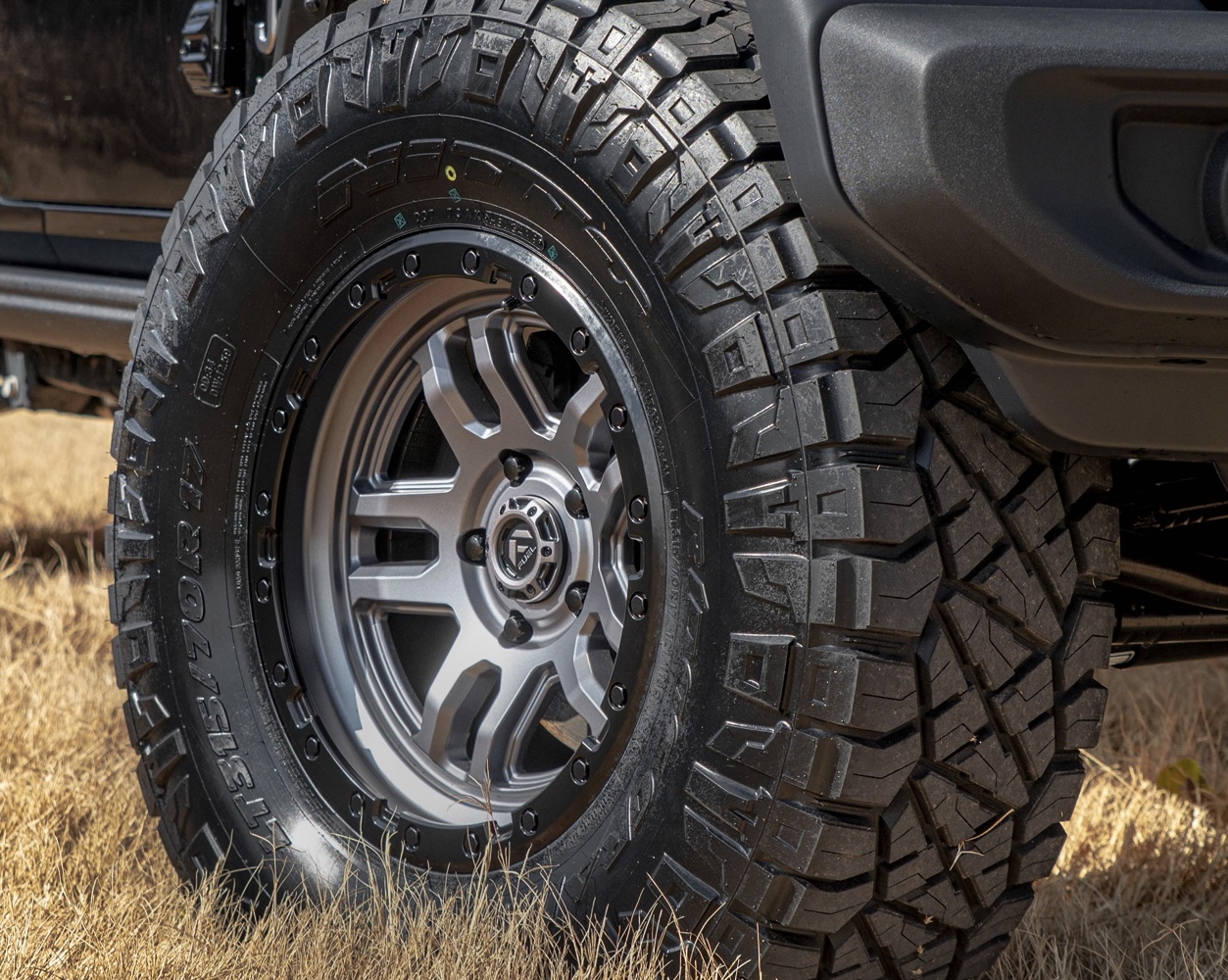 Ford Bronco Different Tires on Sasquatch Rims? 6D01CFF6-4976-4309-942B-E2988AE56C95