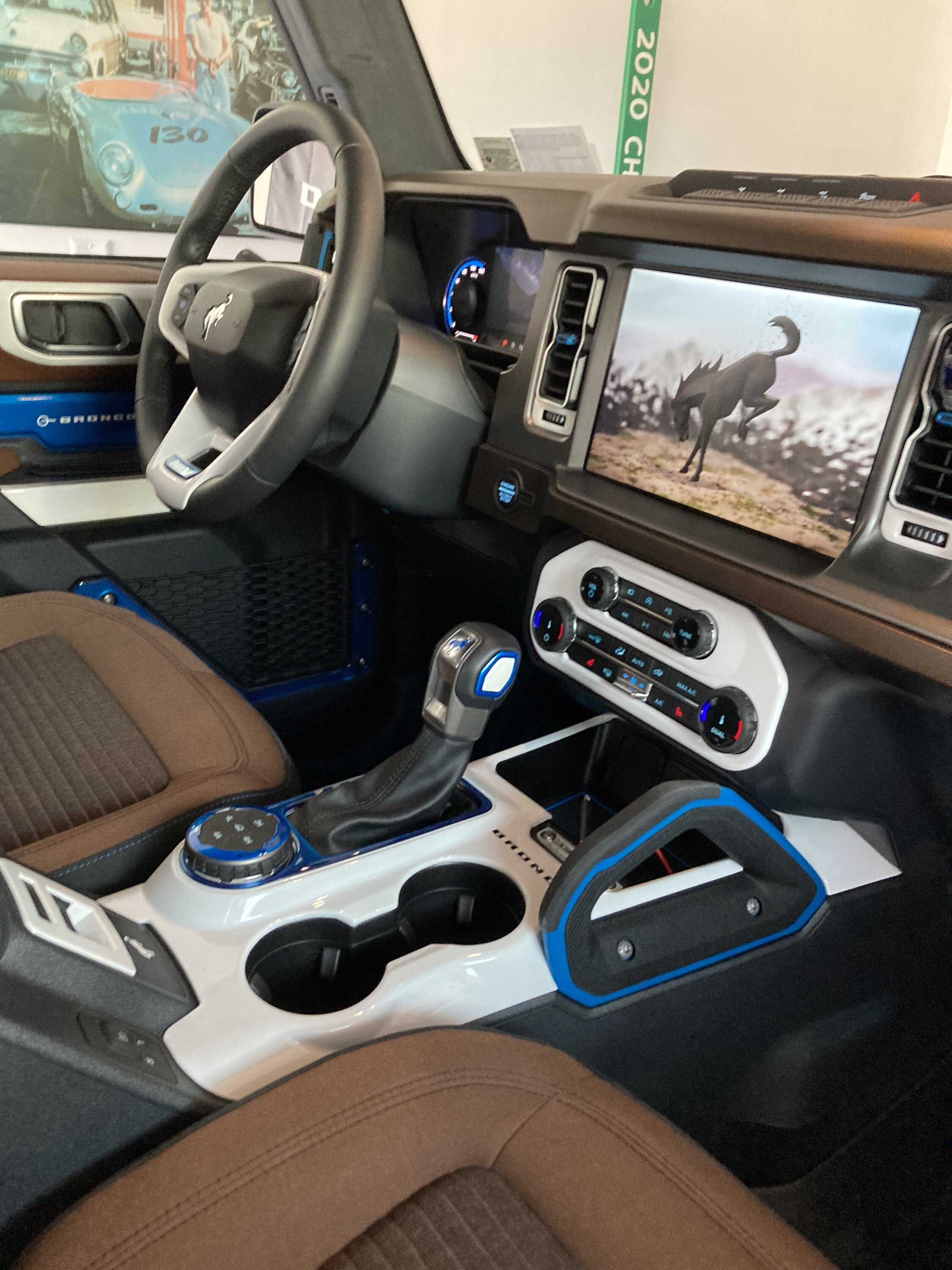 Ford Bronco Custom dash photos + other personalization 6D2E86F9-9D91-414D-A6DA-F23B608E695E