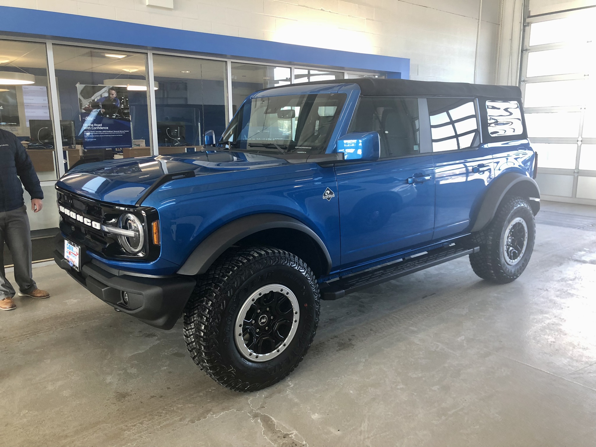Ford Bronco Let's see your favorite Bronco picture of 2022 📸 799BB844-BAB5-476D-9084-8807901E37FF