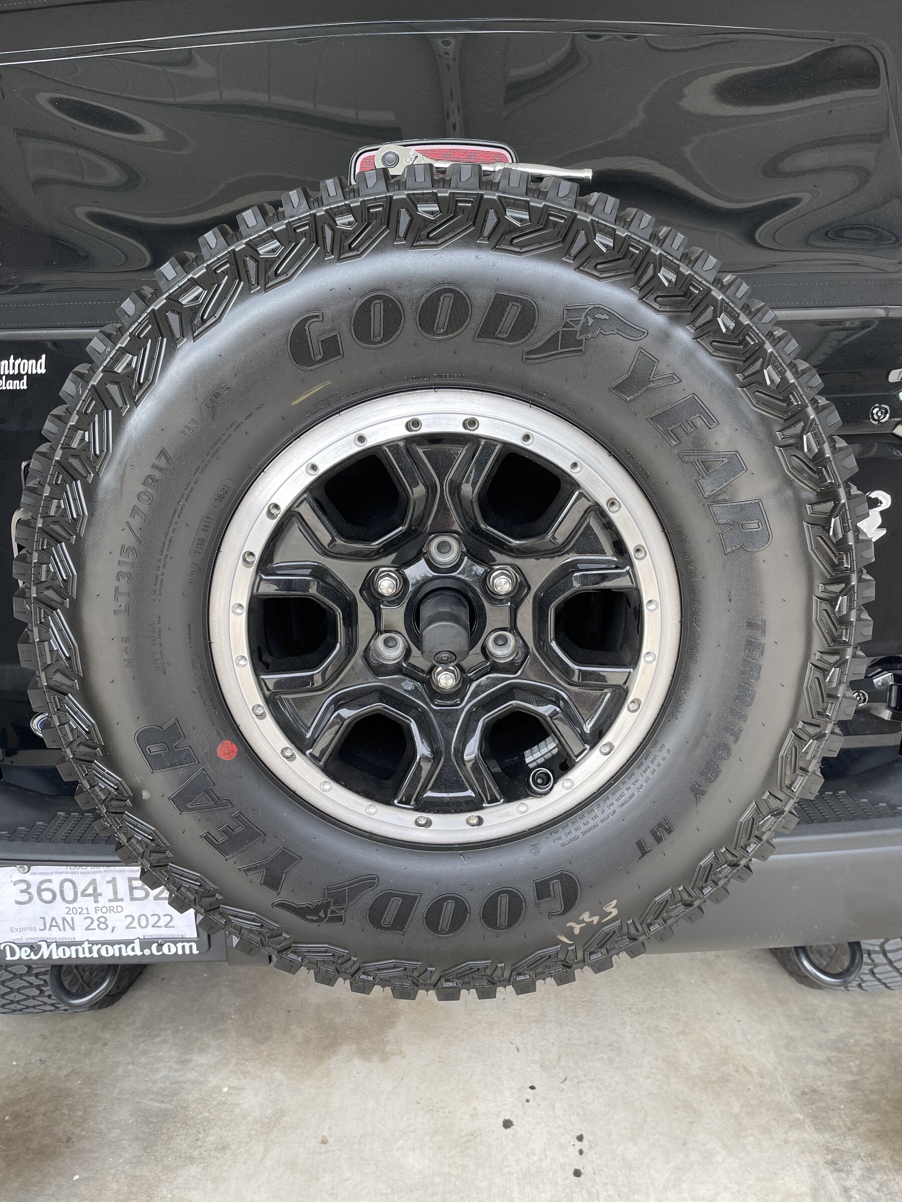 Ford Bronco Sasquatch beauty ring -- paint vs powder coat? 81EB591D-6DF8-4254-A8AC-DE3DDCC4440C