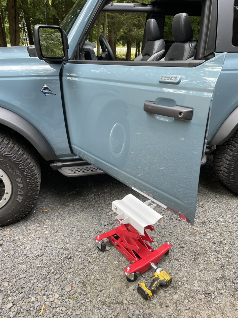 Ford Bronco Oopsie... dropped and dented my door this weekend 8E16DCDB-E4EC-4679-AE64-9D547E4B37AB