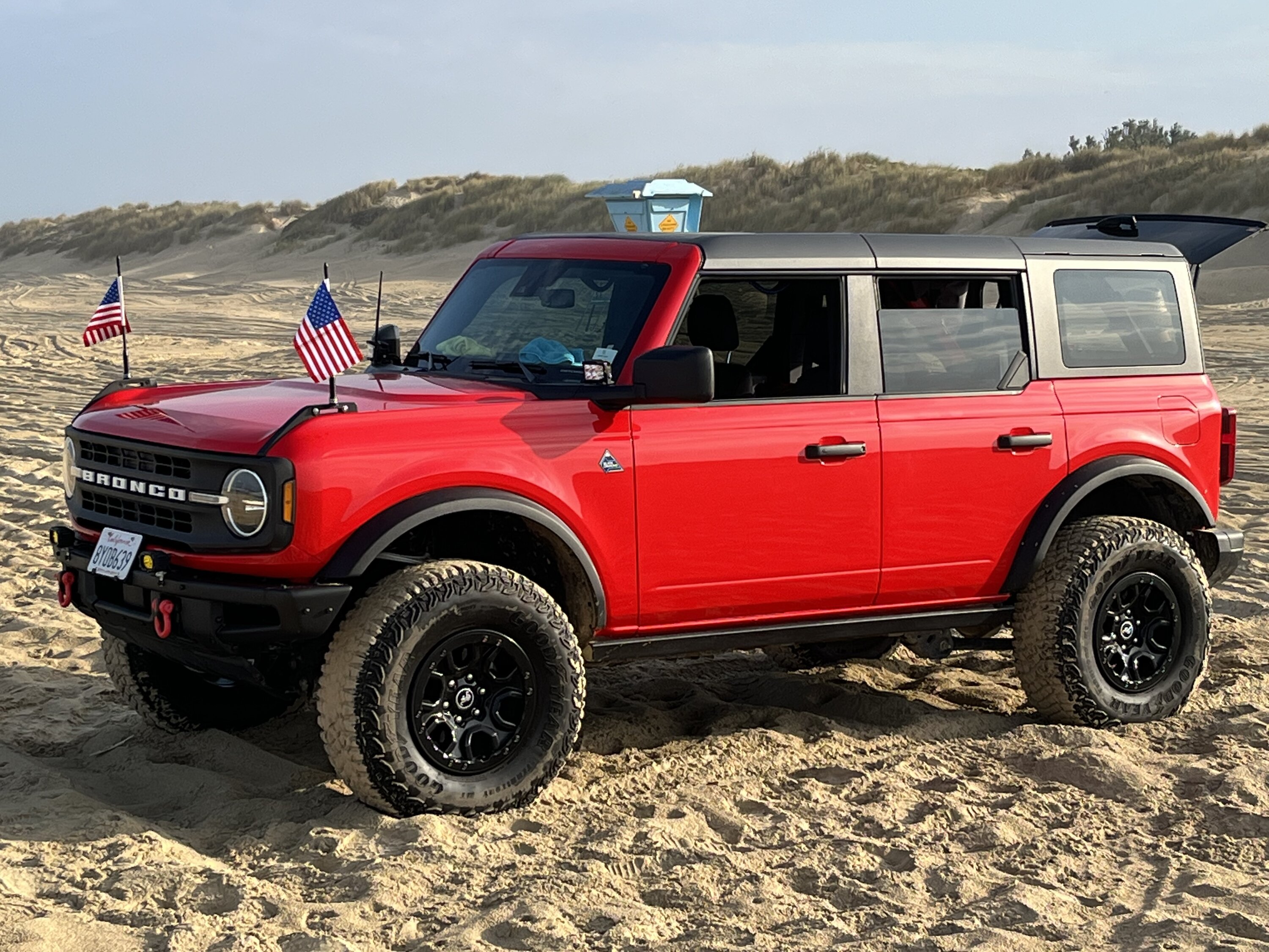 Ford Bronco Let's see your favorite Bronco picture of 2022 📸 9D77754F-70E2-44FE-9A41-17E37DD78569