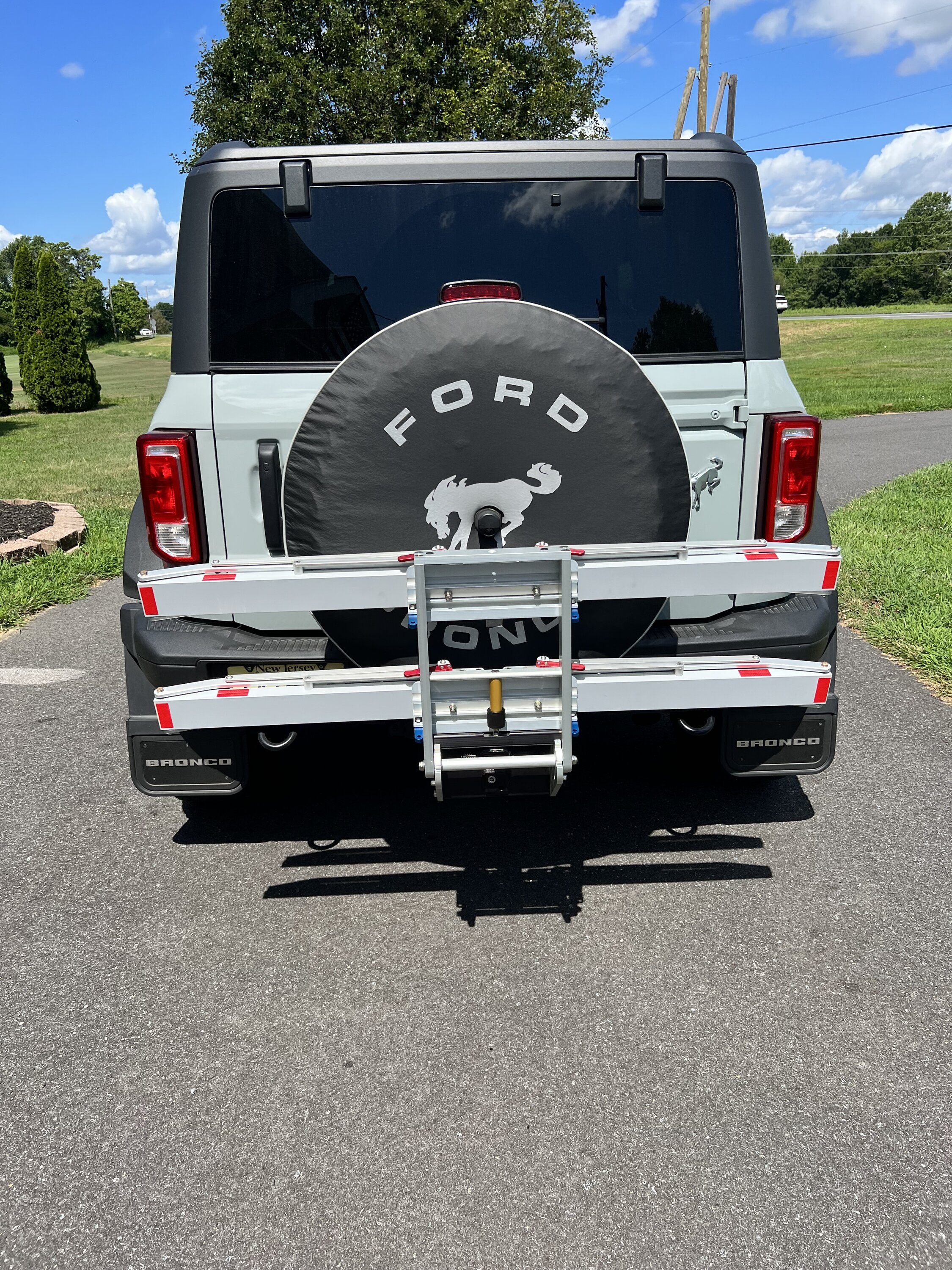 Ford Bronco Bike Rack that clears without an extension? 9F7AC337-A605-4035-923D-4B535AE86AD9