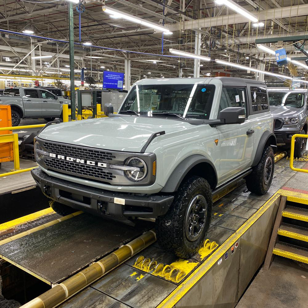 Ford Bronco Post Your Bronco Production Line Pics! (From Ford Emails Starting Today) A40C1C11-B84D-44A1-B386-C7976A33FE85