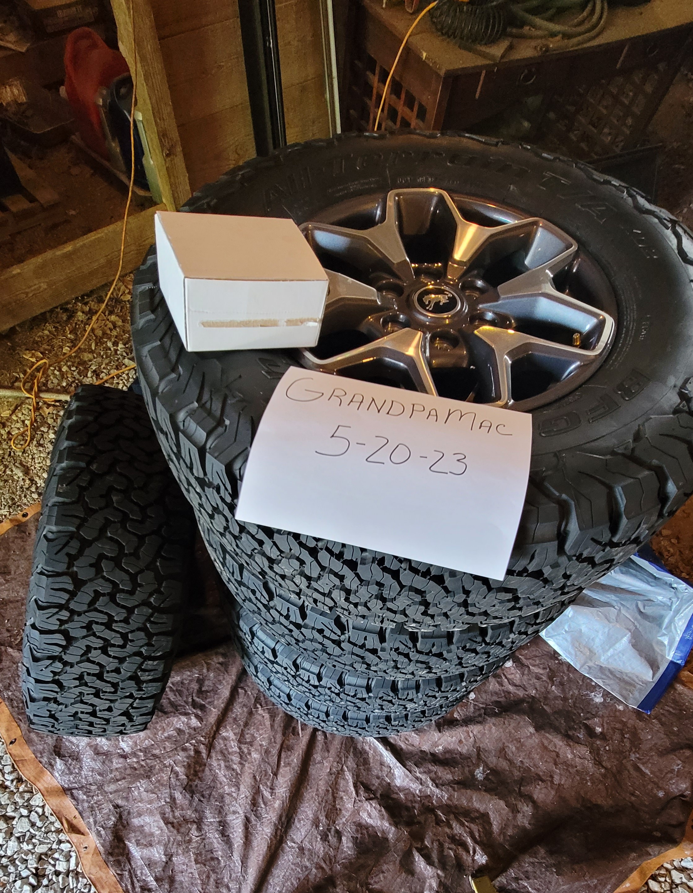 Ford Bronco WTS: 5 - OEM Badlands 17" Wheels with the 33" KO2s Only 900 Miles with Lugnuts - NO TPMS New Price Badlands OEM Wheels and 33 KO2 lu