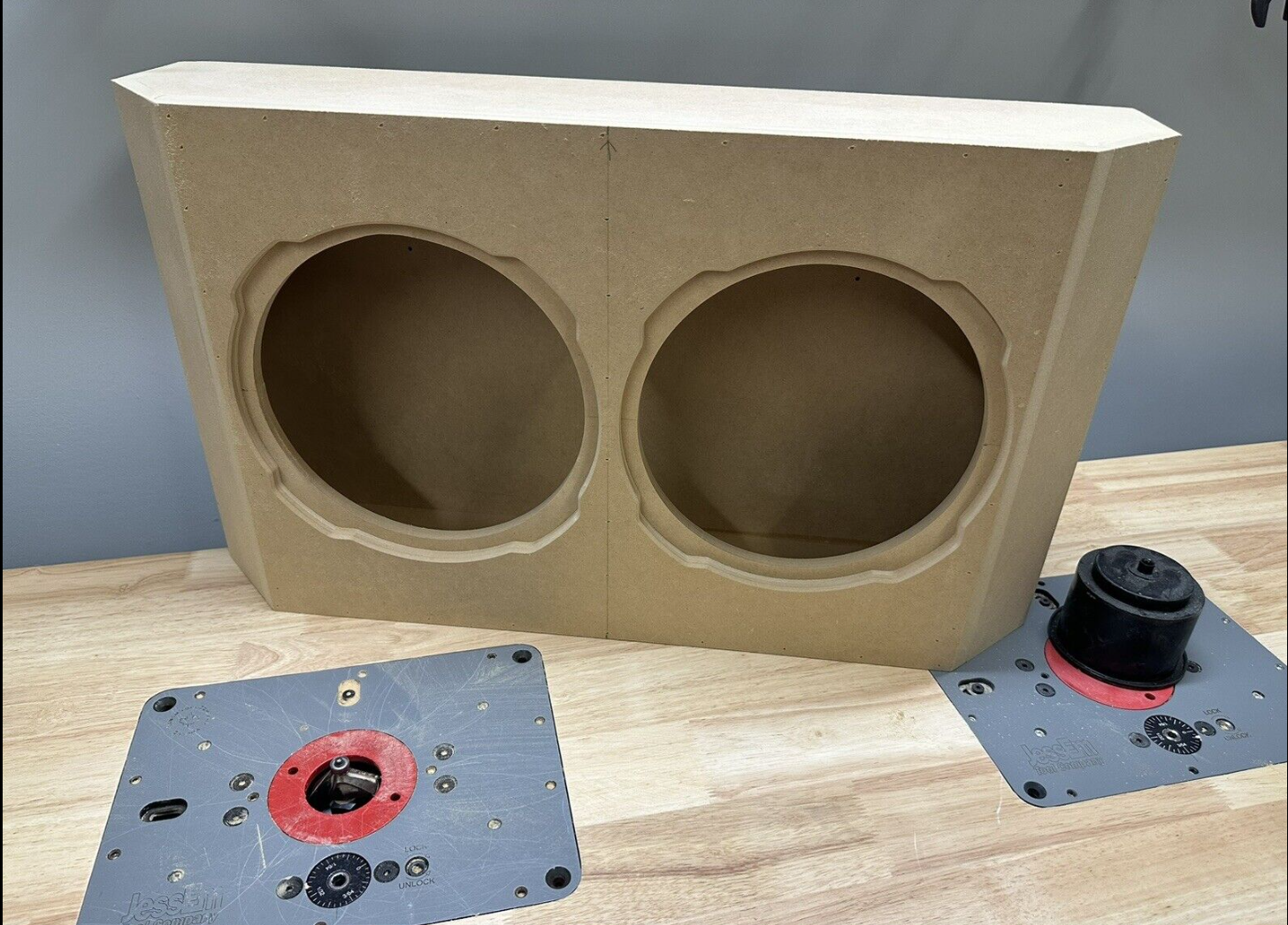 Ford Bronco Upgrading Subwoofers to 2 x JL Audio 10TW3-D4 Box 1.PNG