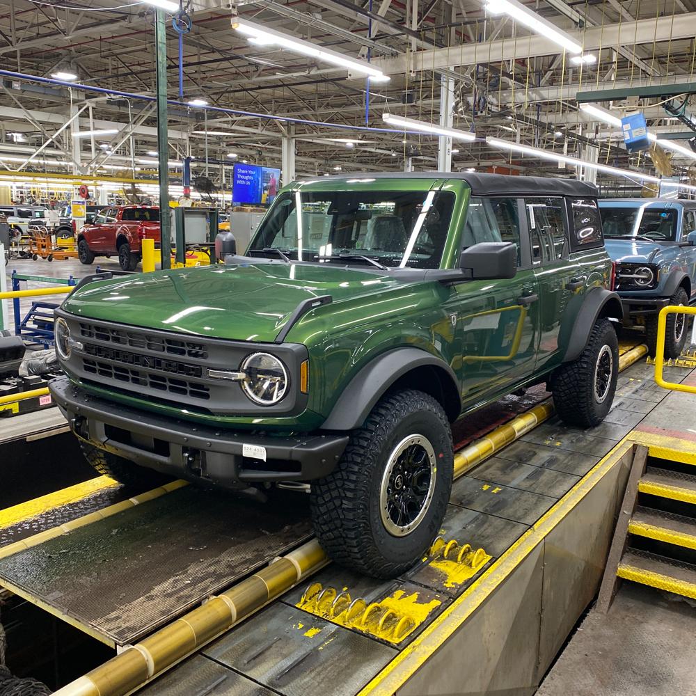Ford Bronco Bronco Build Week 1/8/2024 Bronc assembly line