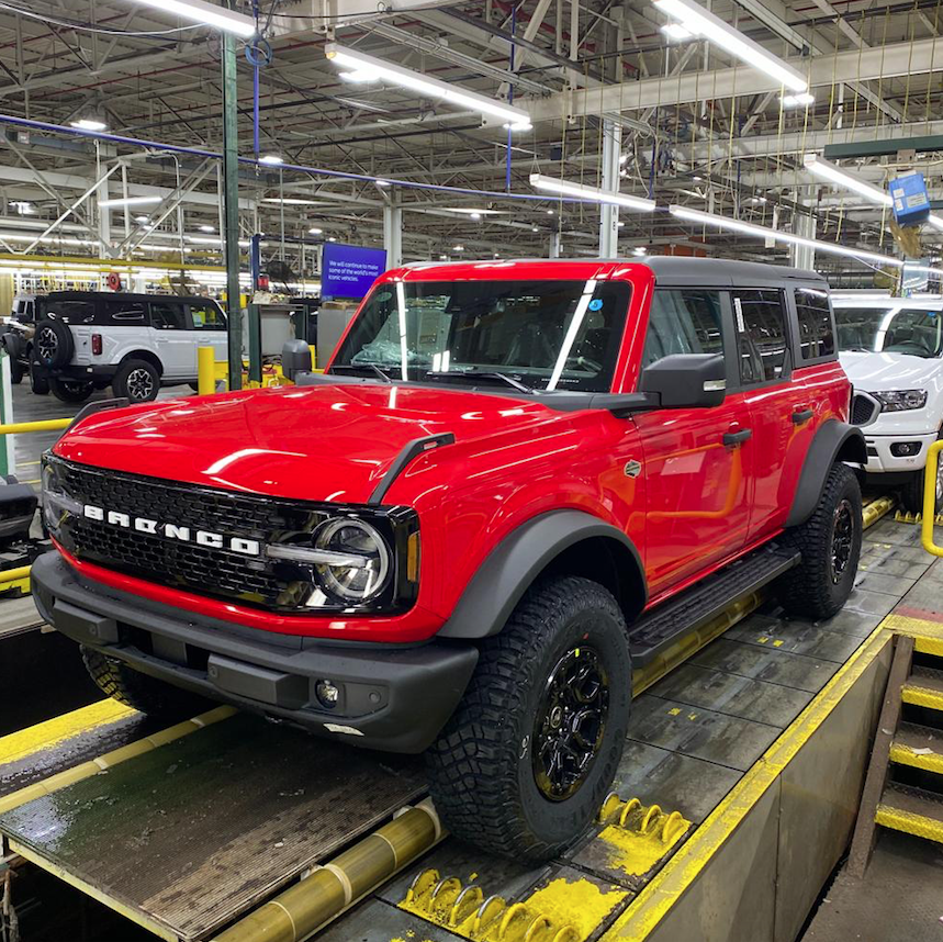 Ford Bronco 🛠 12/20/21 Build Week Group Bronco 2022 Production line image 2022-01-12 at 2.11.32 PM
