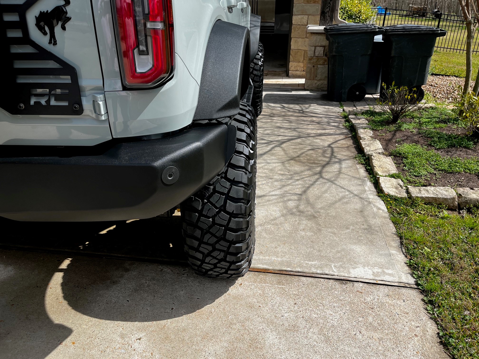 Ford Bronco 37's with 5" Rough Country Lift on Wildtrak EB2C4EB1-B168-4D20-9DAB-8A5882821237
