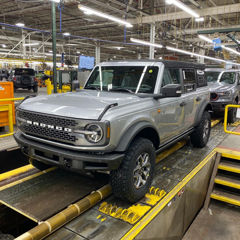 Ford Bronco Never got your assembly line photo?  Maybe someone has a match! Bronco Assembly