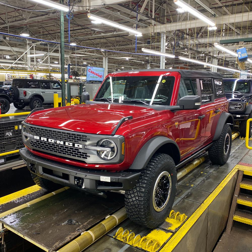 Ford Bronco 🛠 11/22/21 Build Week Group Bronco