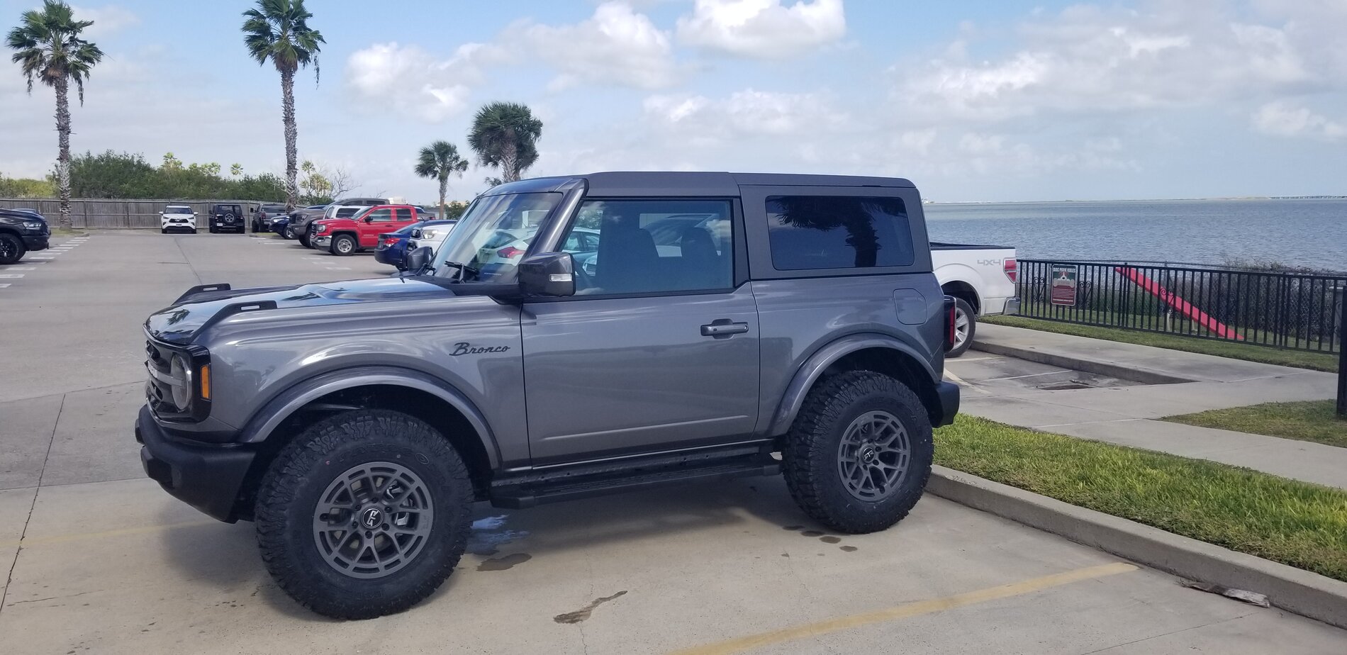 Ford Bronco Would really appreciate help on deciding what trim i should get whenever the order banks open again. Bronco M3