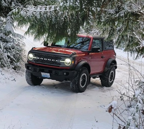 Ford Bronco Happy Wednesday!!! Let's see those 🥶 Ice / Sn❄w photos!!! Bronco snow
