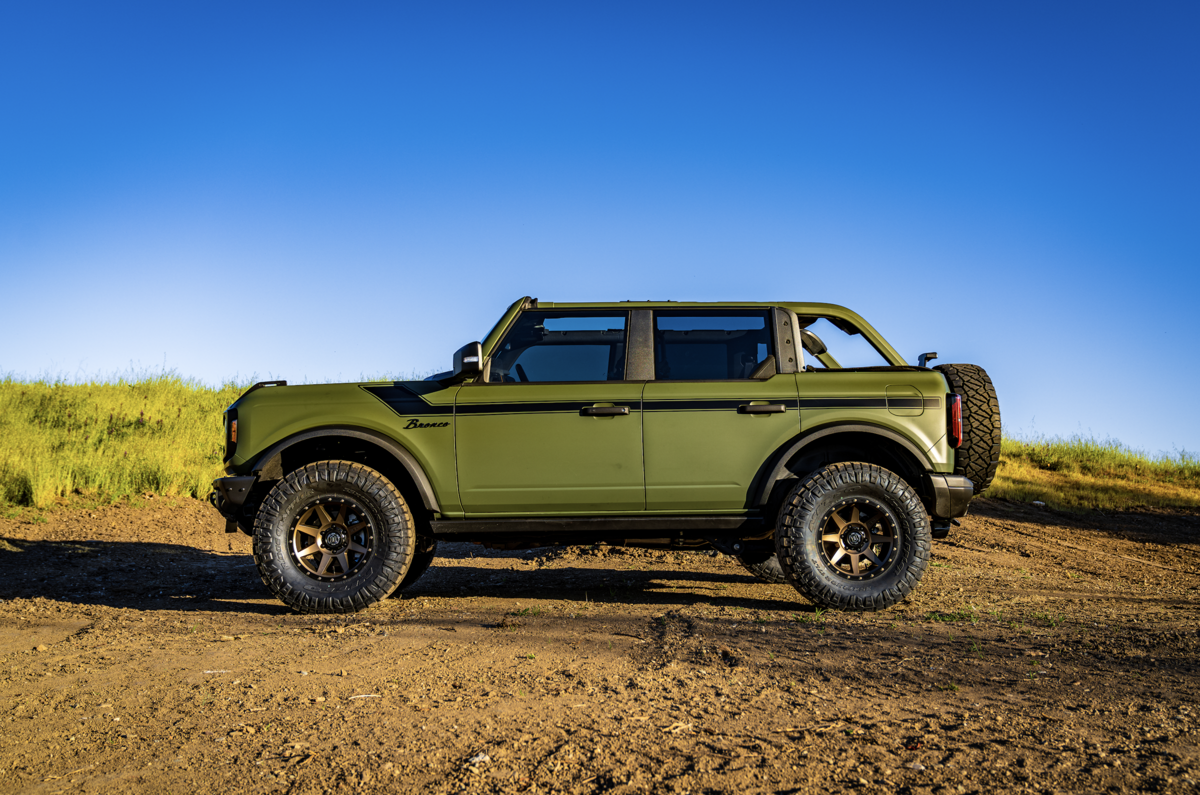 Ford Bronco Matte Military Green Bronco Badlands "SelfSquatch" Build PXL_20220226_193447595