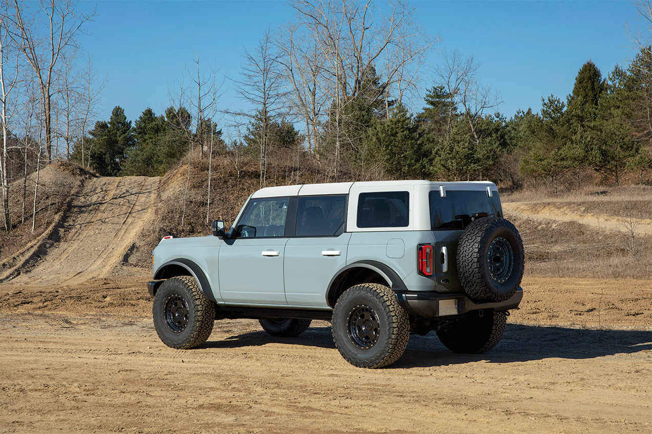 Ford Bronco For those who Purchased a Cactus Gray OBX what interior did you opt for? Bronco_4dr_features_anim-alt