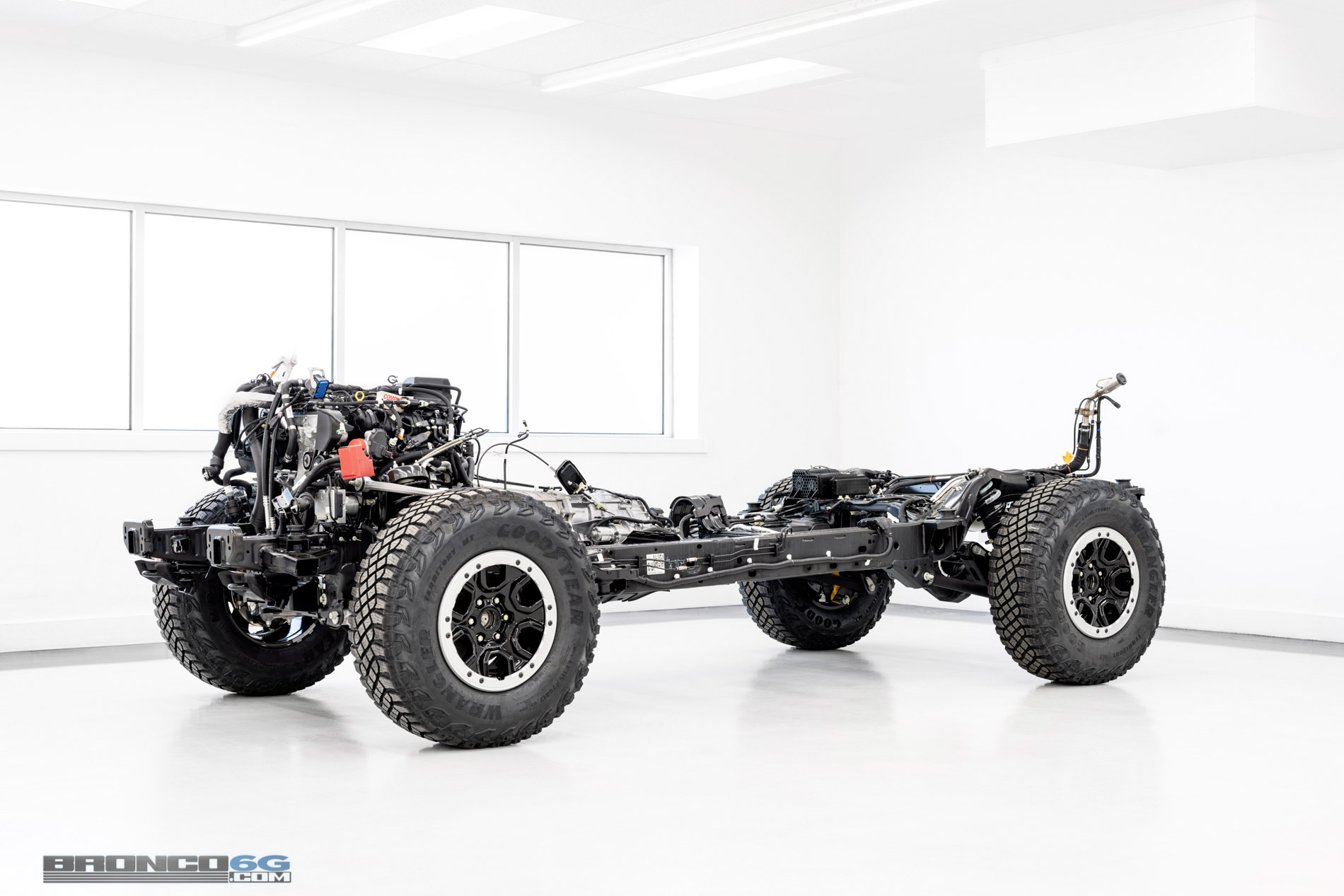 Ford Bronco Images: 2021 Bronco Chassis, Undercarriage, Suspension, Transmission, Driveshaft, Differential, & More Bronco_parts_02