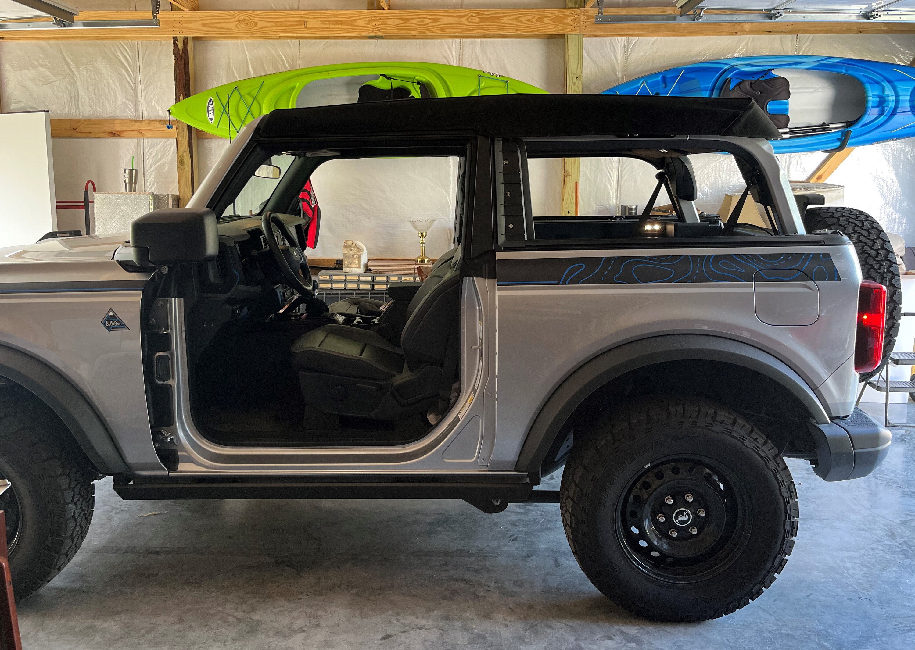 Ford Bronco 2 door soft top question broncosoftto