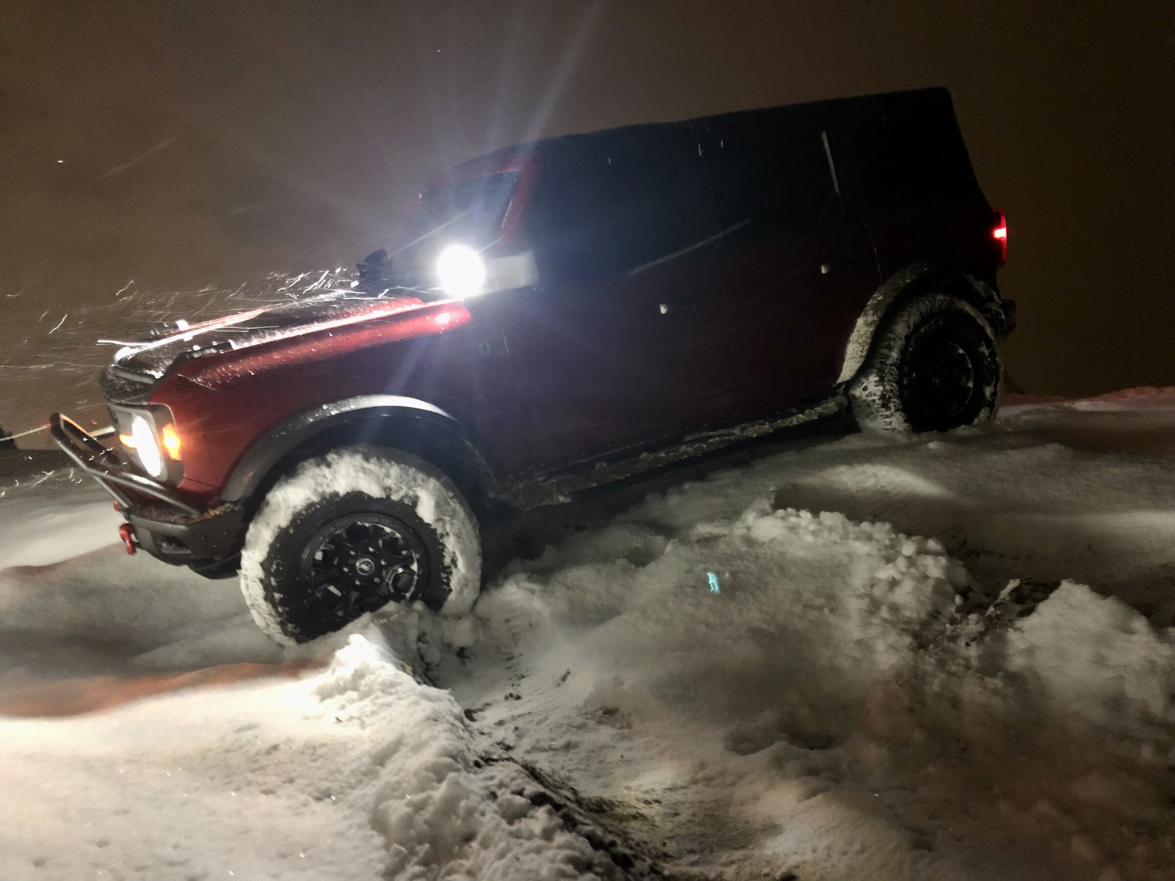 Ford Bronco Snow Pictures Please C00A85A5-D3C5-4E31-857C-6BE131A1A0D1