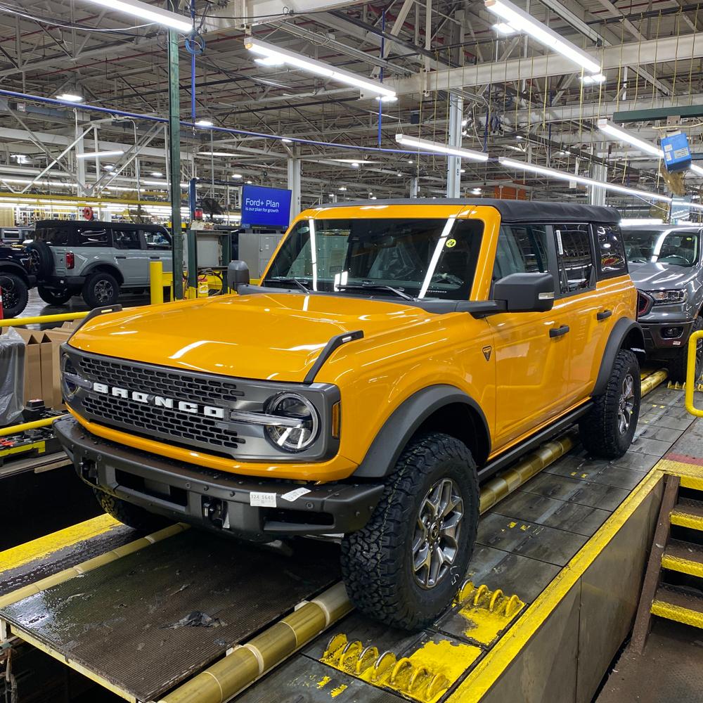 Ford Bronco Never got your assembly line photo?  Maybe someone has a match! Close up of Bronco on assembly line