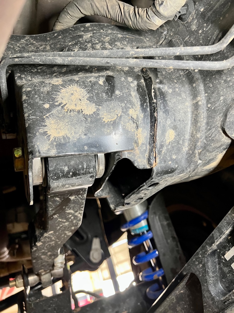 Ford Bronco Check this NOW if you have a 2021 Bronco -- cracks on rear control arm upper brackets Cracked