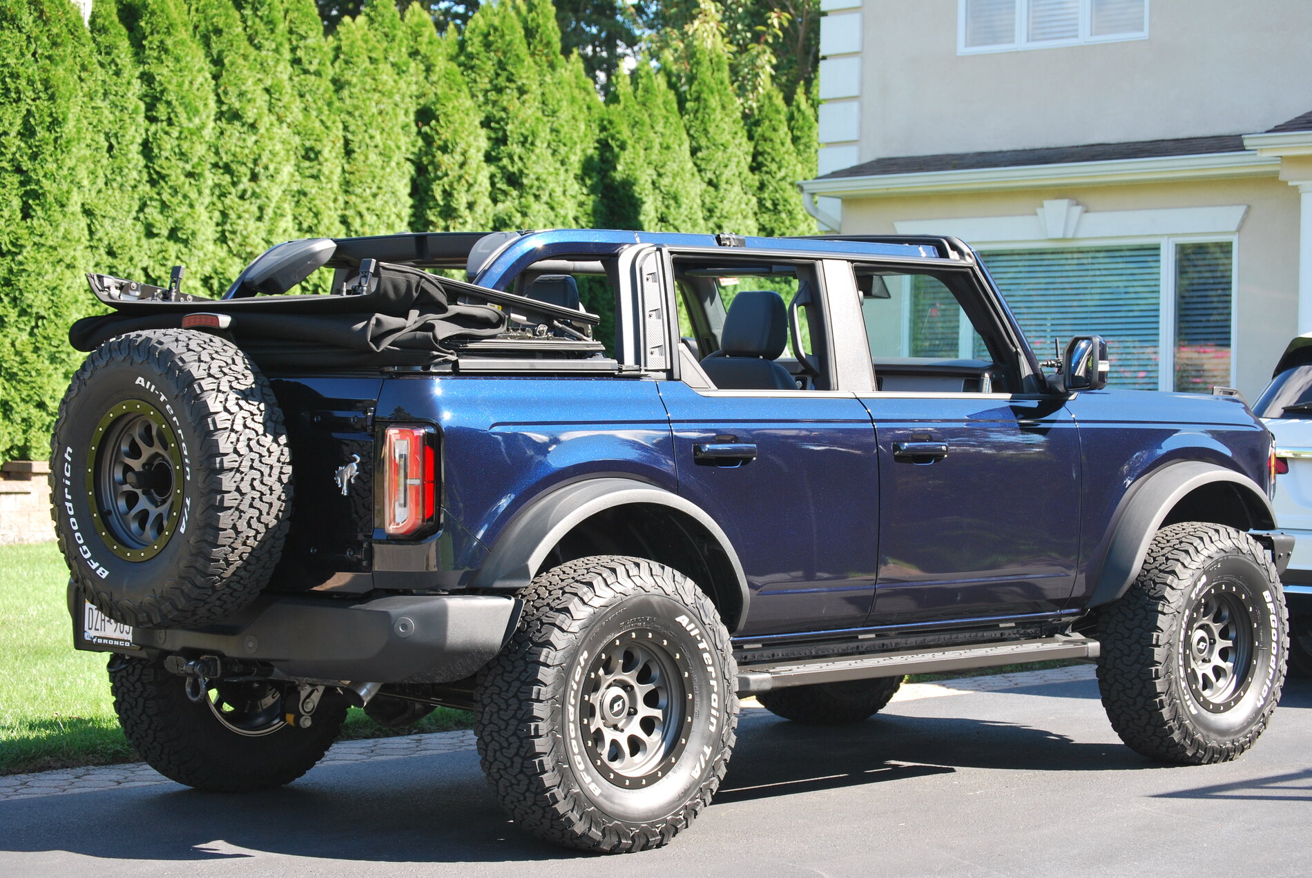 Ford Bronco AMB OBX SAS on 1" Zone Level Kit, 35" K02 Tires, SCS Ray 10 Wheels tempImageWEBsPX