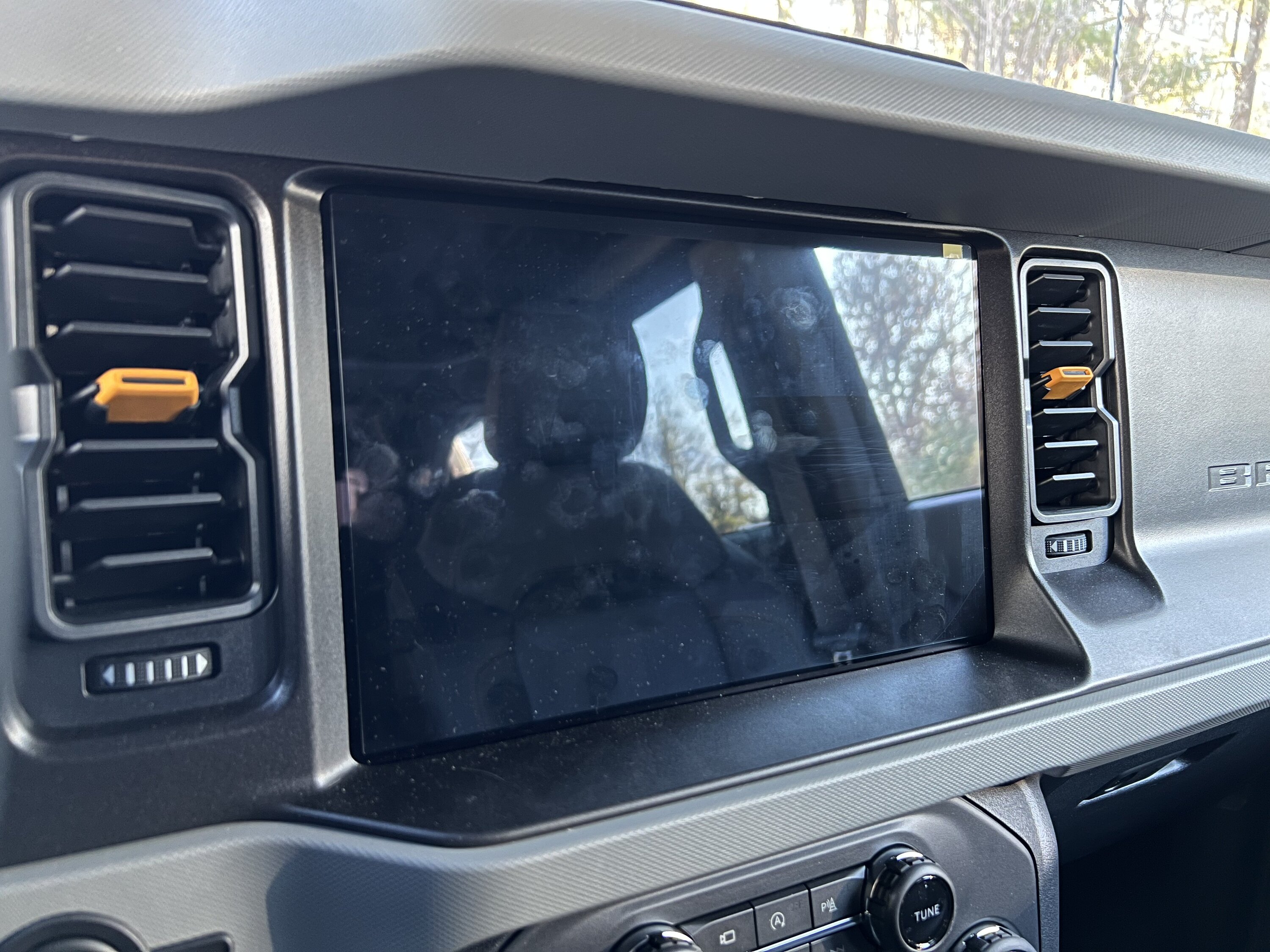 Ford Bronco Screen ProTech display screen & gauge cluster protection film - installation & review E44C99E5-2306-4601-8129-09C3696A3D7E