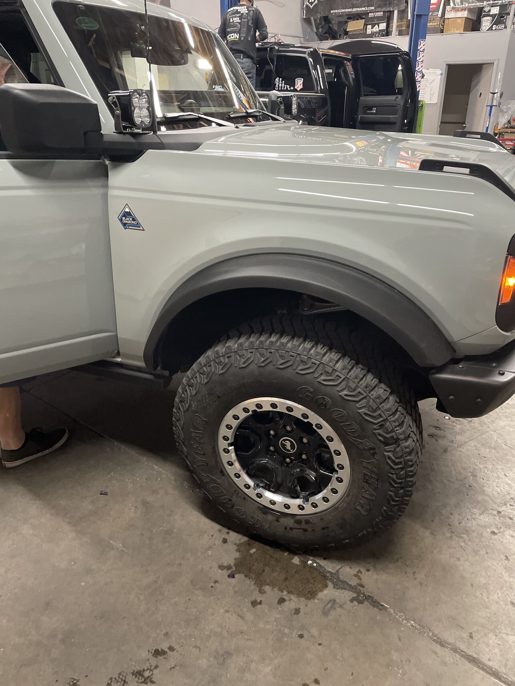 Ford Bronco Show us your installed wheel / tire upgrades here! (Pics) E6F5D916-EE6F-453E-B4A8-49AFD89BCC91