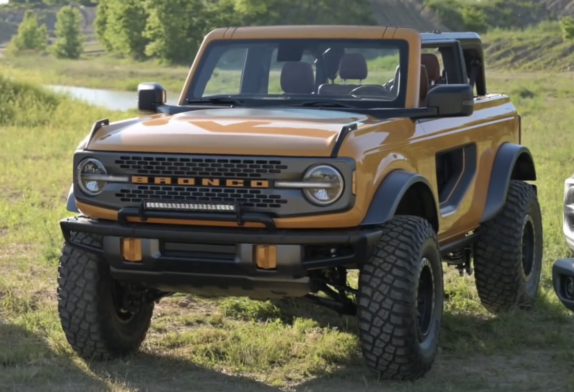 Ford Bronco Official 2021 Ford Bronco Info Thread: Specs, Wallpapers, Photos, Videos, Colors, Trims F16E7ED5-776B-44B1-AEB7-08A90811F32A