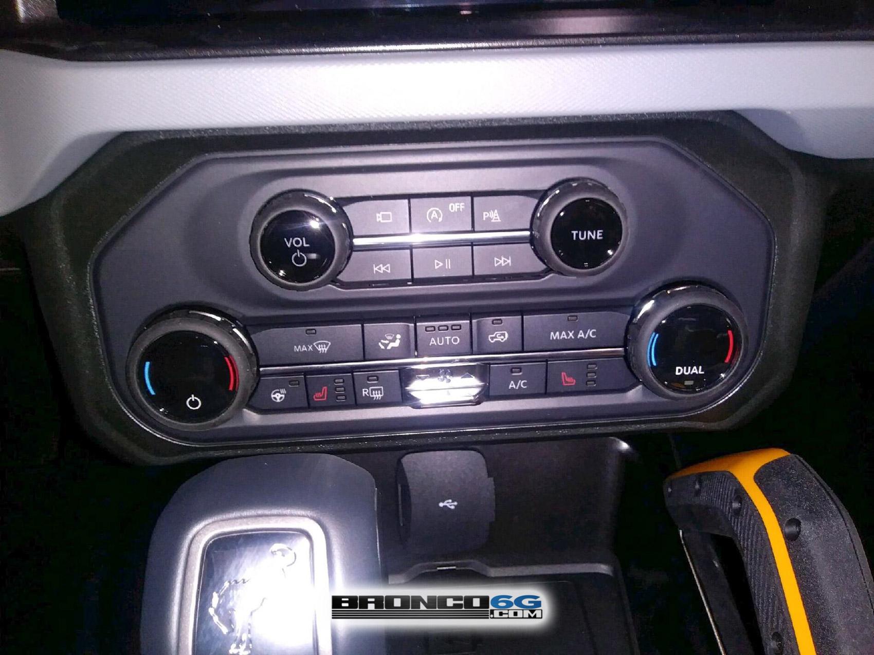 Ford Bronco 📷 Factory Pics: Dashboard switches & buttons + More Broncos Factory 2021 Bronco interior buttons dashboard switches 3