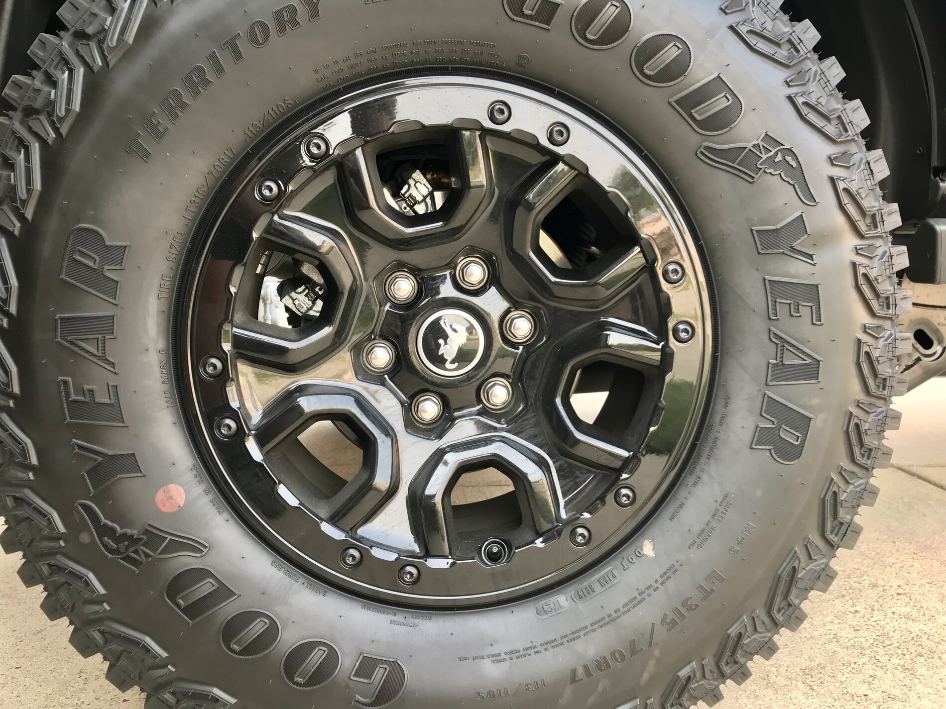 Ford Bronco DIY How-To: Painting Beadlock Wheel Beauty Ring From Silver to Black (on Badlands Sasquatch) FE62E1A8-9E8B-45EA-AE15-740EFC58DB0C