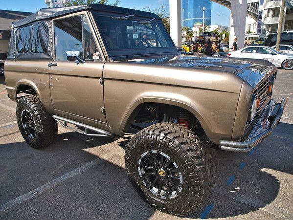 Ford Bronco Ford confirms a green 2022 Bronco color for MY22! *Not Filson Wildland Fire Rig Green* 1611280394902