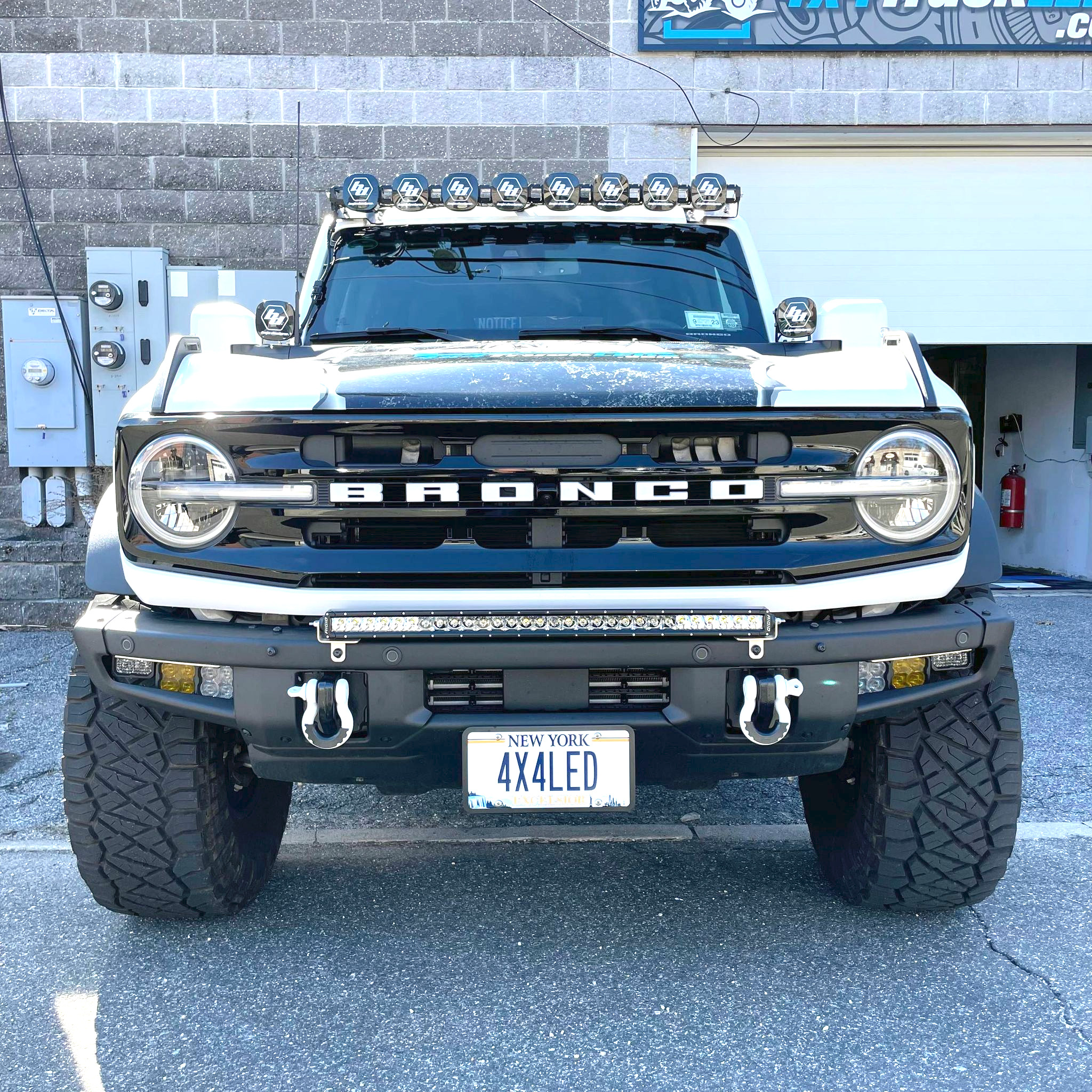Ford Bronco Now Available: KR Off-Road 30" Light Bar Bumper Mount for 2021+ Ford Bronco Final5