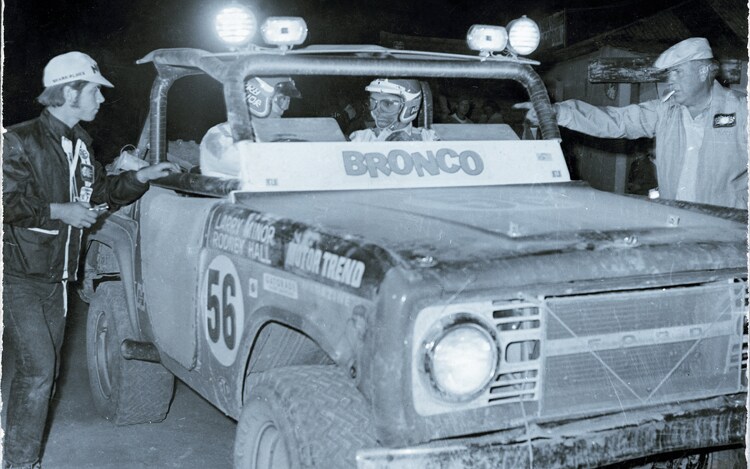 Ford Bronco Want to see your Heritage mods! ford-bronco-baja-1000