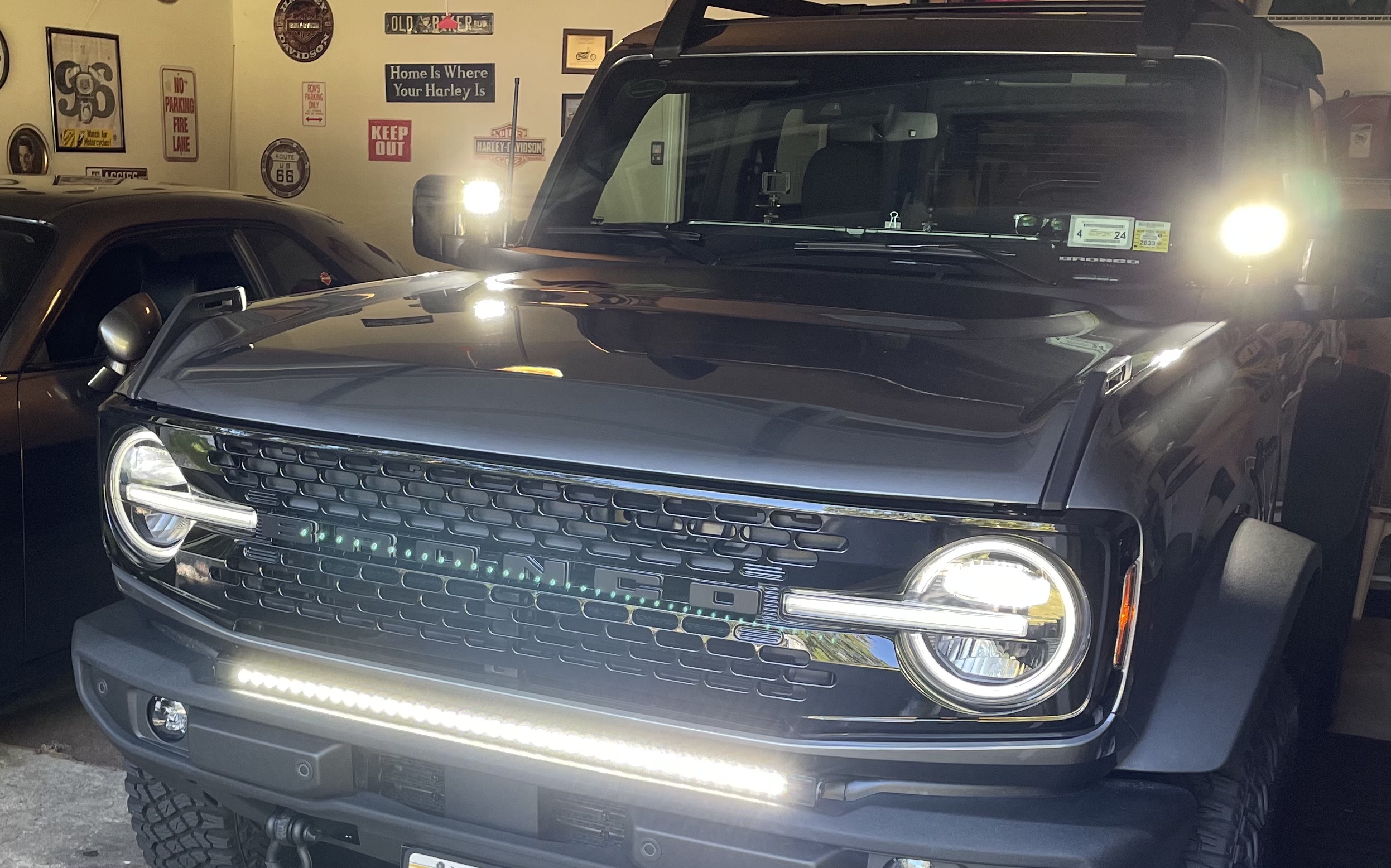 Ford Bronco Zone Lighting over 5mph? FrontLightBar