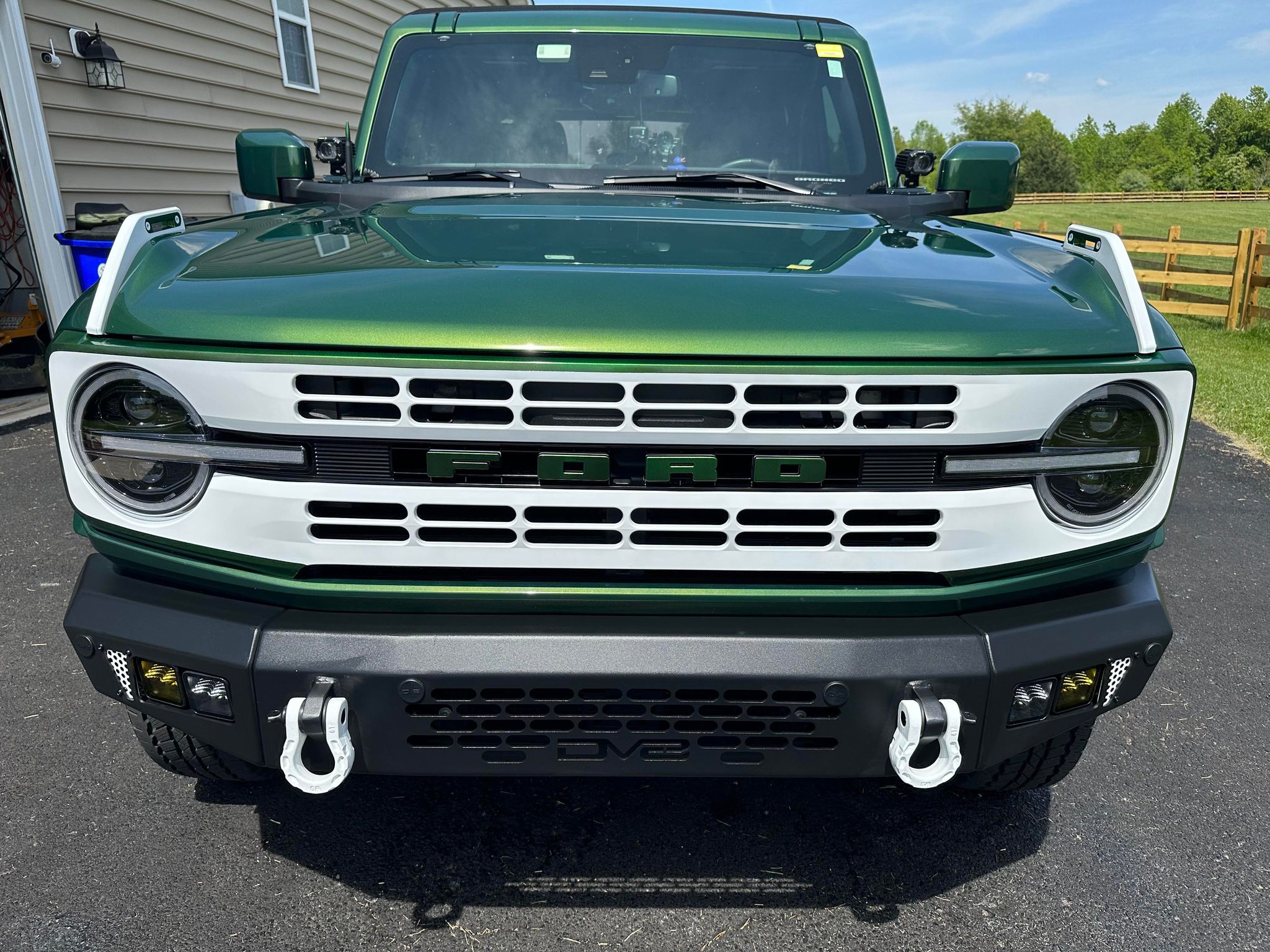 Ford Bronco Heritage OBX in Progress grill1
