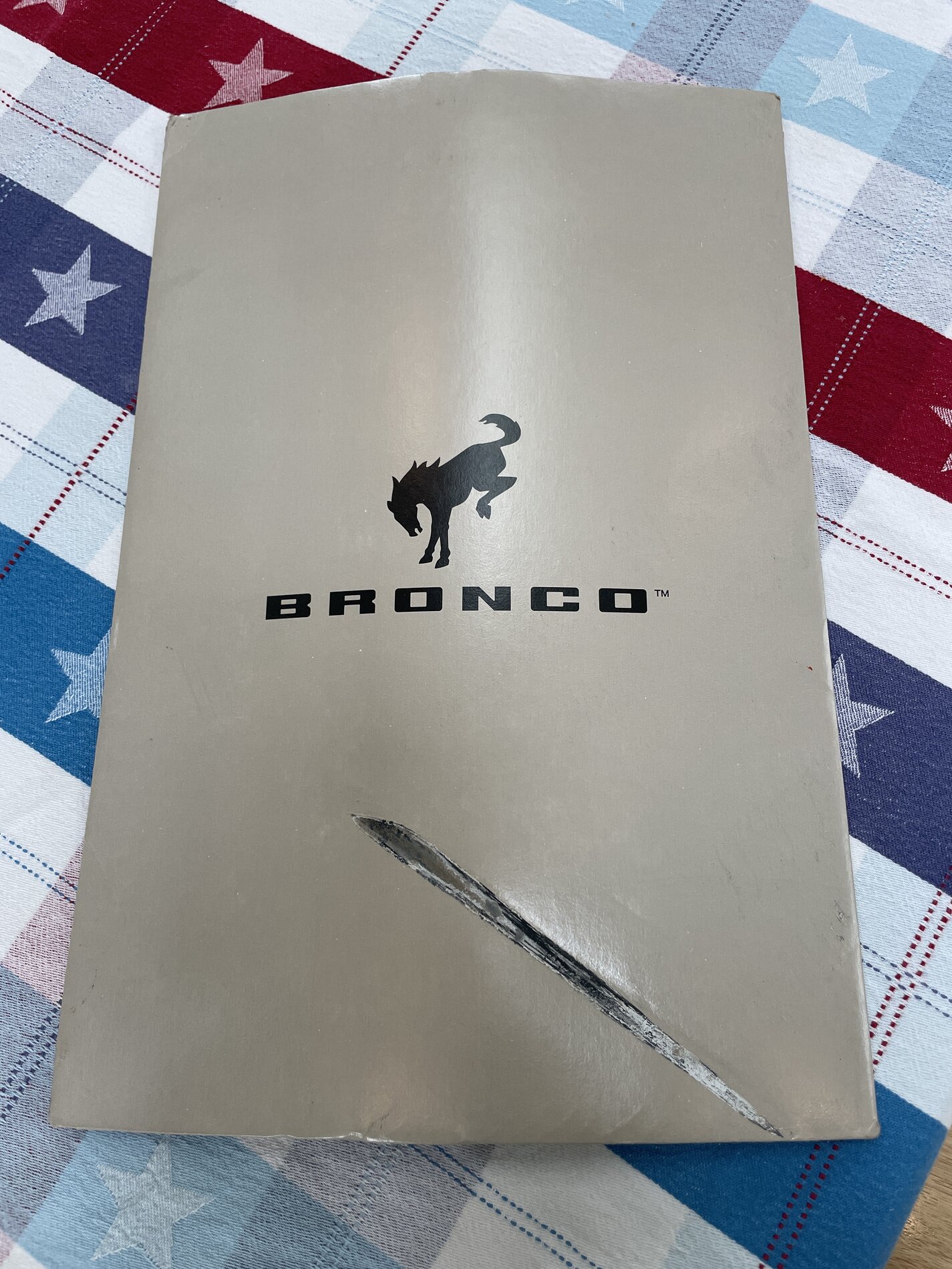 Ford Bronco 📣 Ford announces MIC hardtop solution (program 21B49): unscheduled orders will get MY2022, delivered & built Broncos will have tops replaced image