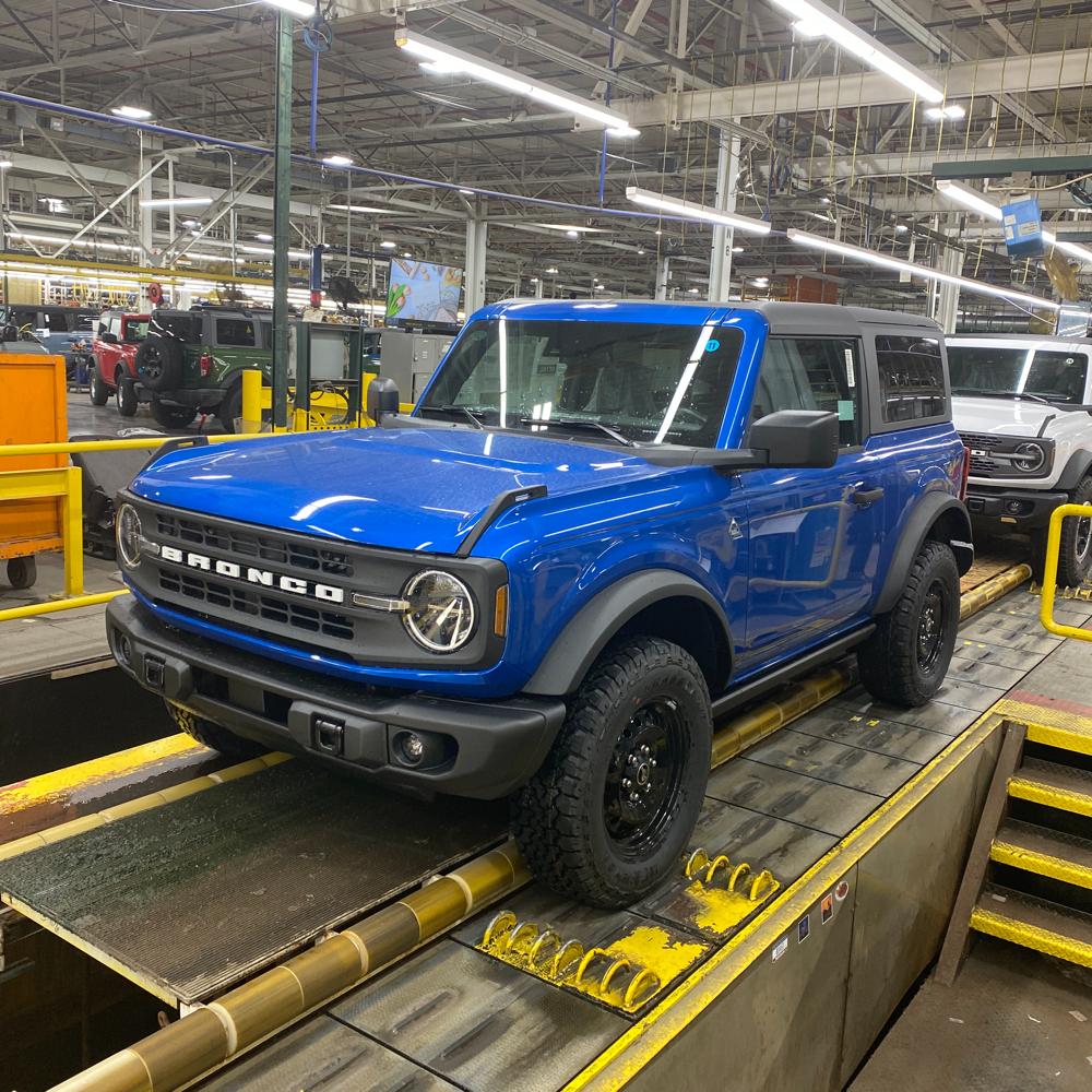 Ford Bronco 🛠 4/4/22 build week group [now with Google doc] image
