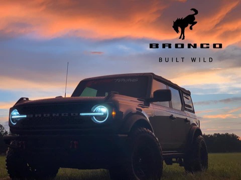 Ford Bronco CARBONIZED GRAY Bronco Club IMG_0722
