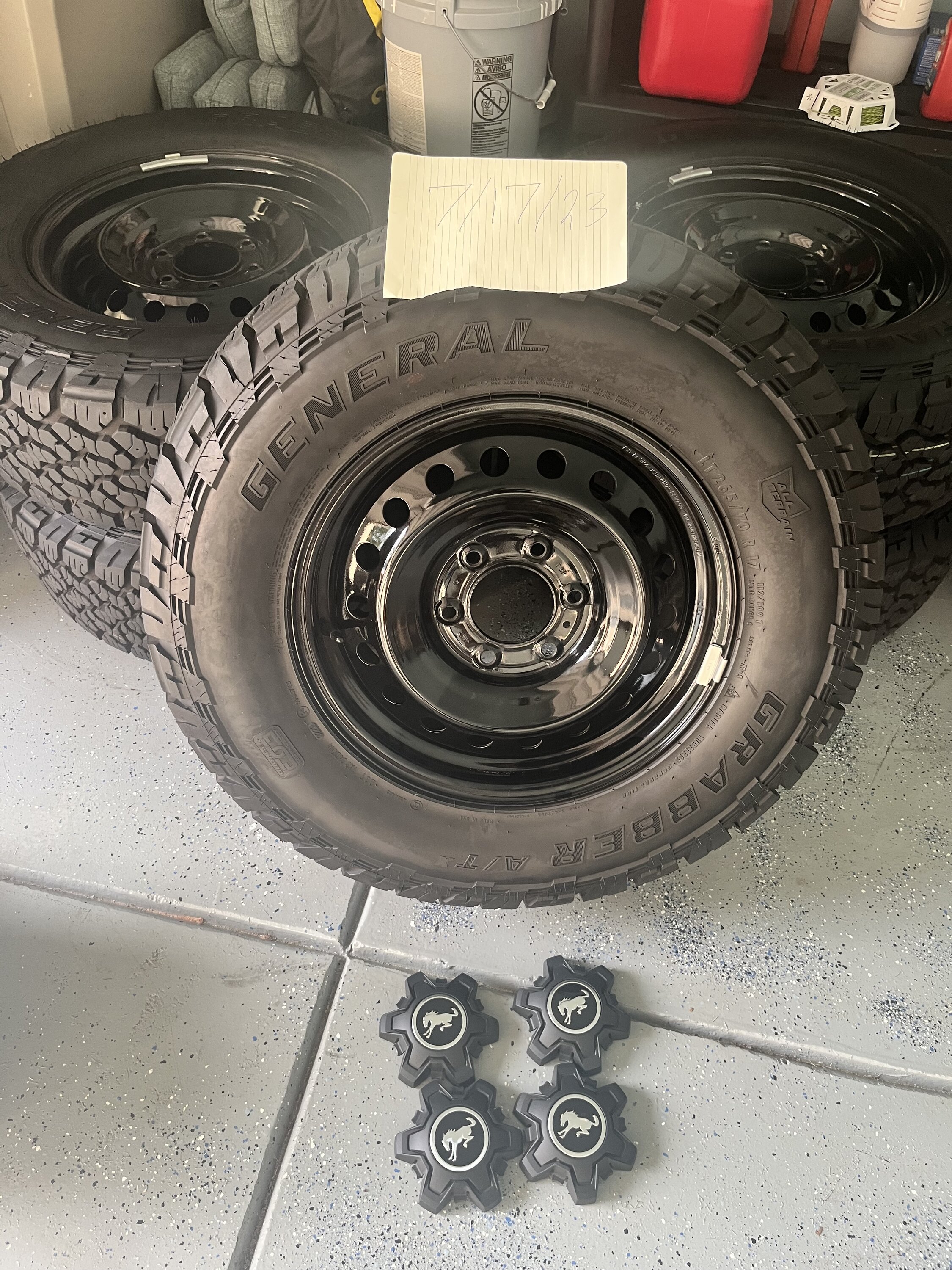 Ford Bronco Selling 5 Black Diamond Steel Wheels & Tires w/Spare Tire Cover IMG-1044
