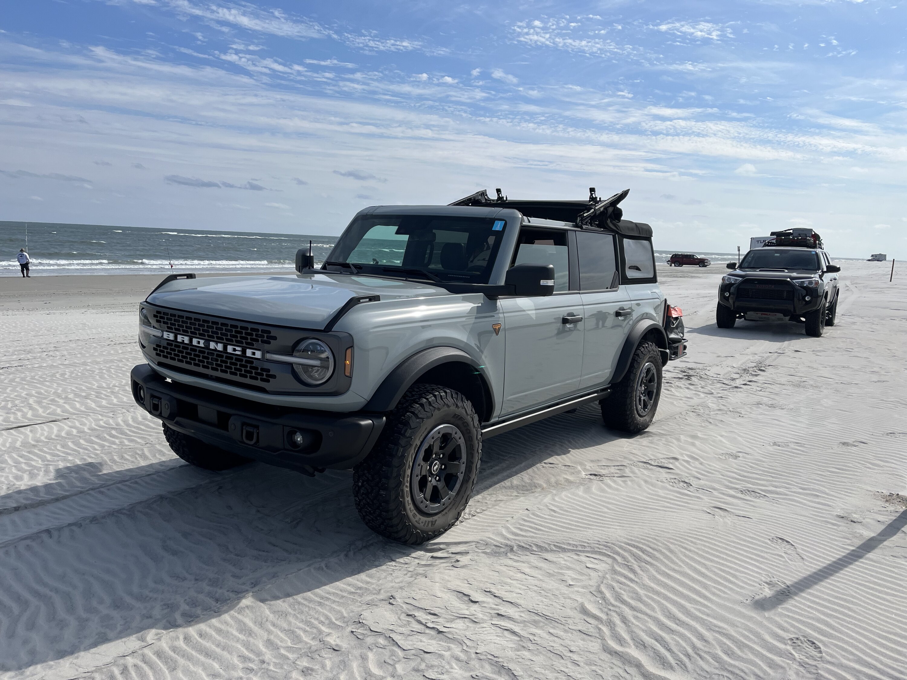 Ford Bronco Beach Builds / Surf Fishing Builds ready for the summer? Post yours! IMG_0405
