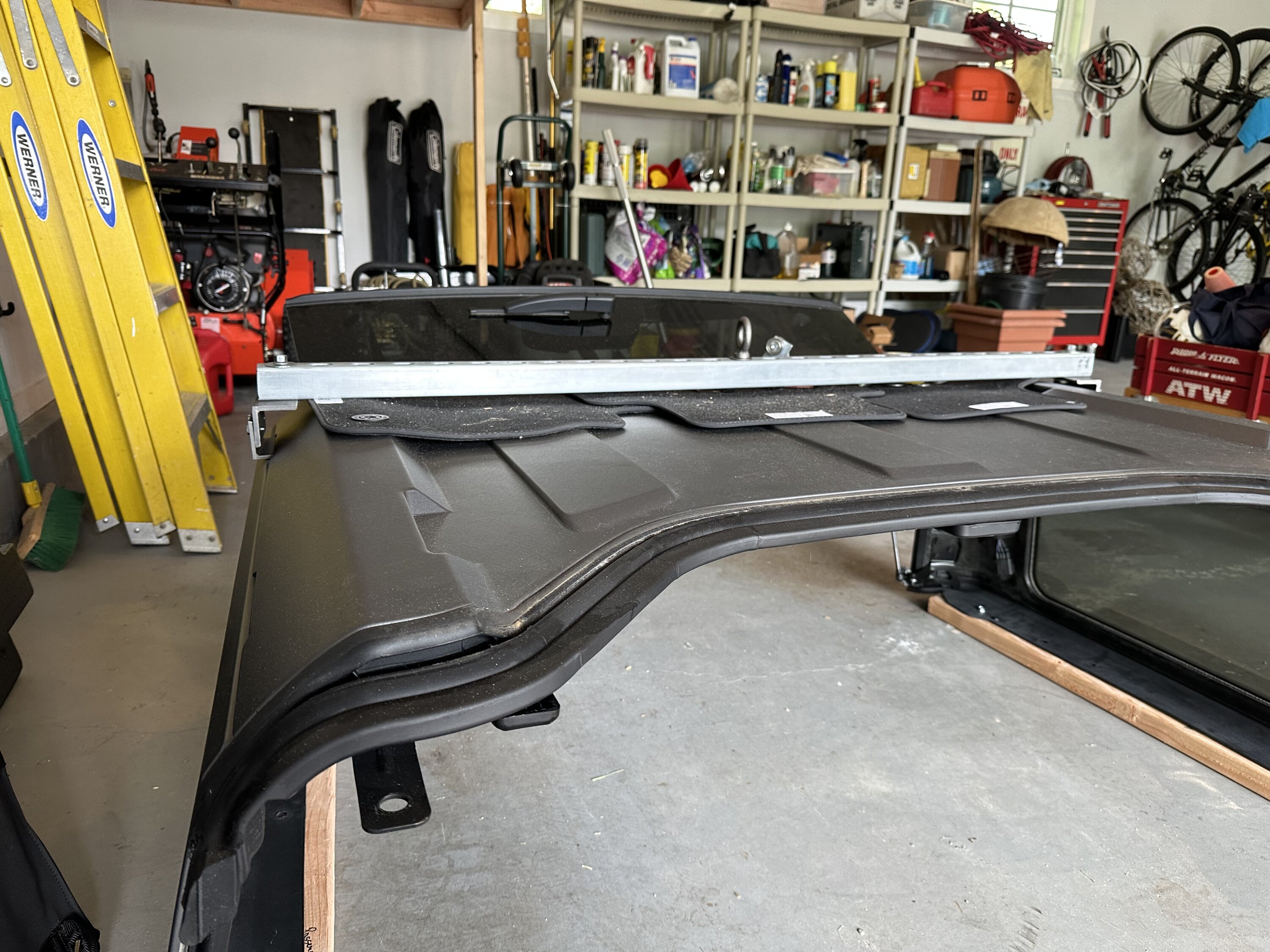 Ford Bronco Hard top hoist with 2 contact points (pics) tempImageSDk6Yh