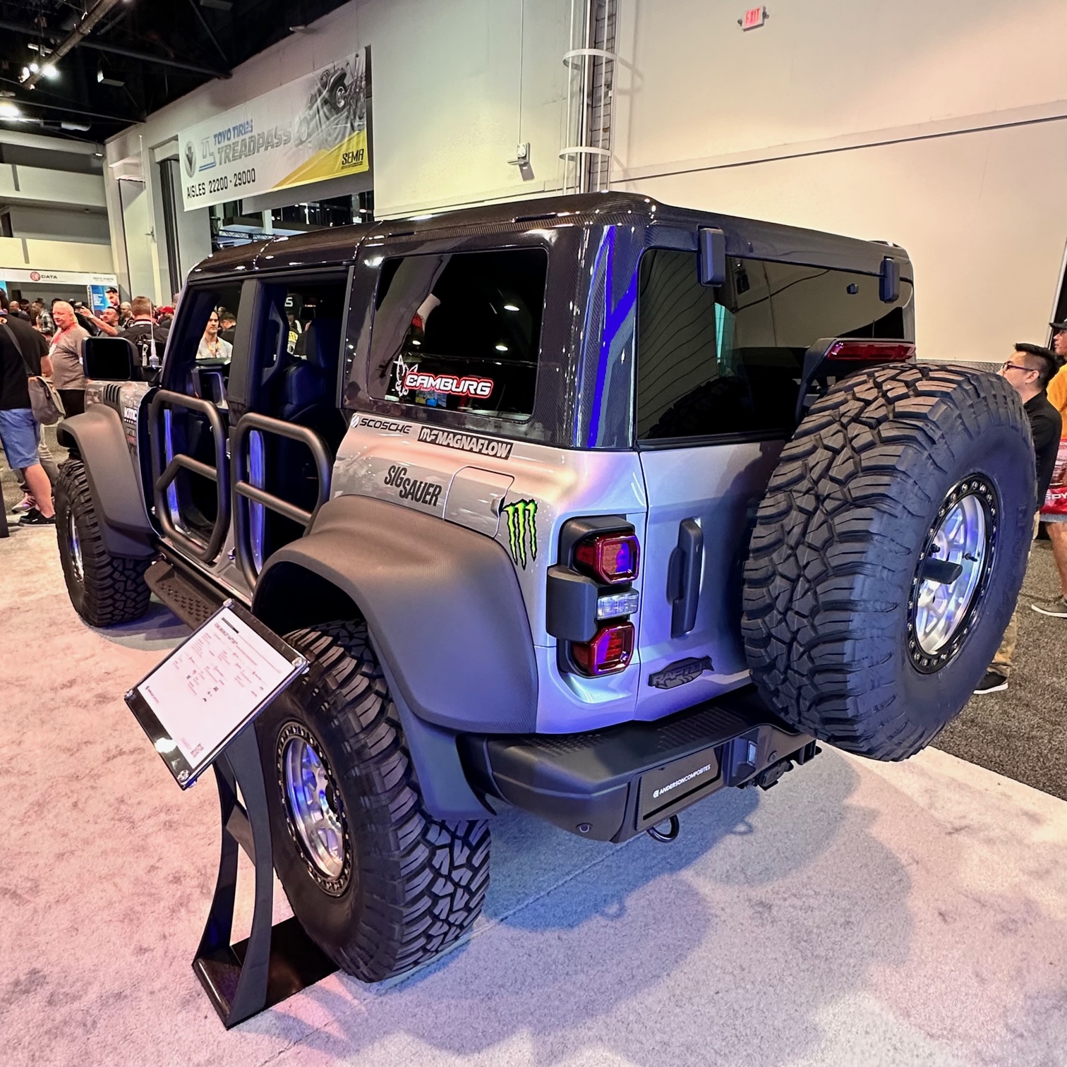 Ford Bronco 📸 Anderson Composites | Ford Performance Dry Carbon Fiber Parts on Bronco Raptor Build [SEMA 2022] IMG_0501