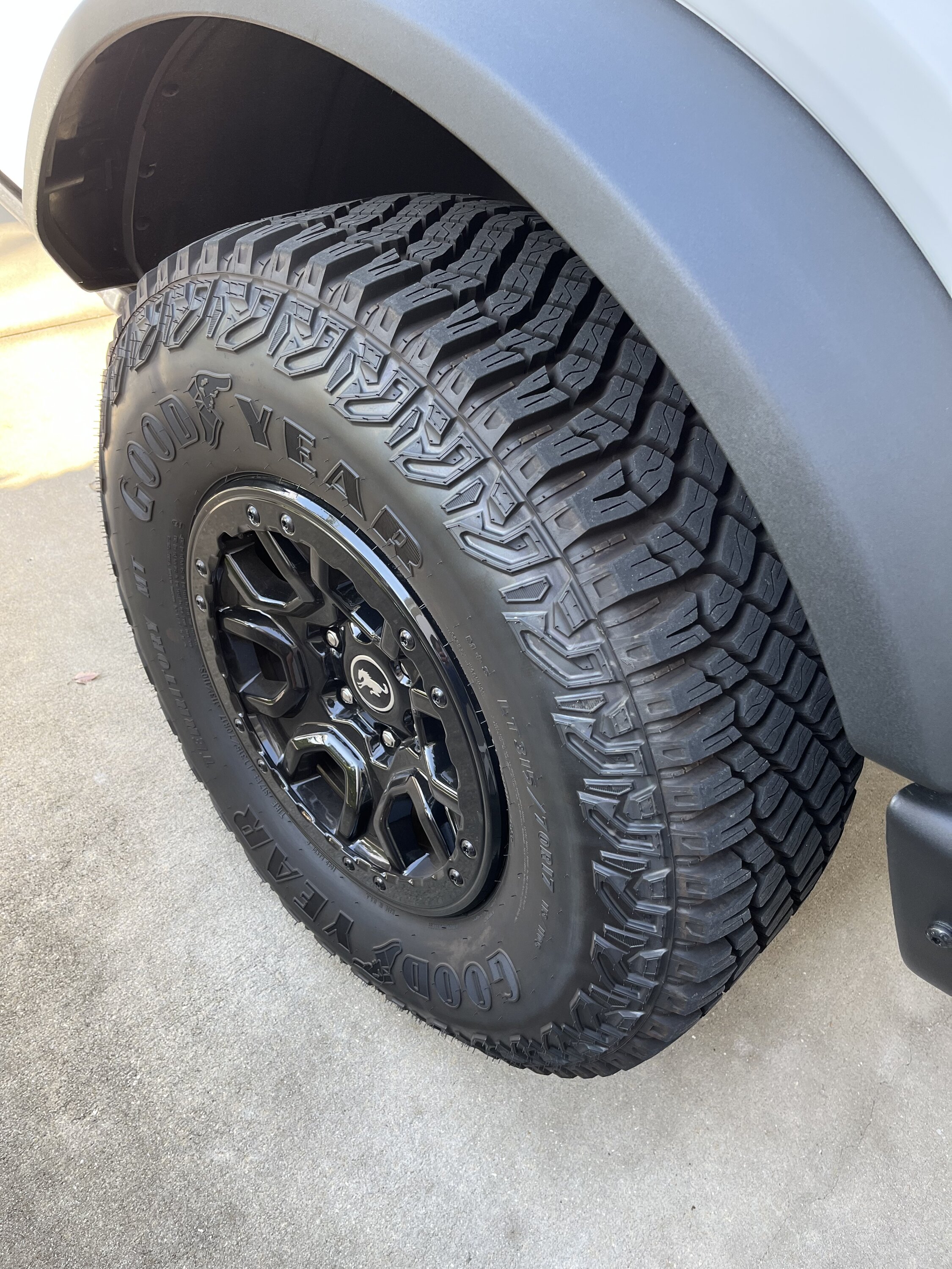 Ford Bronco Wildtrak Sasquatch Wheels and Tires IMG_1026